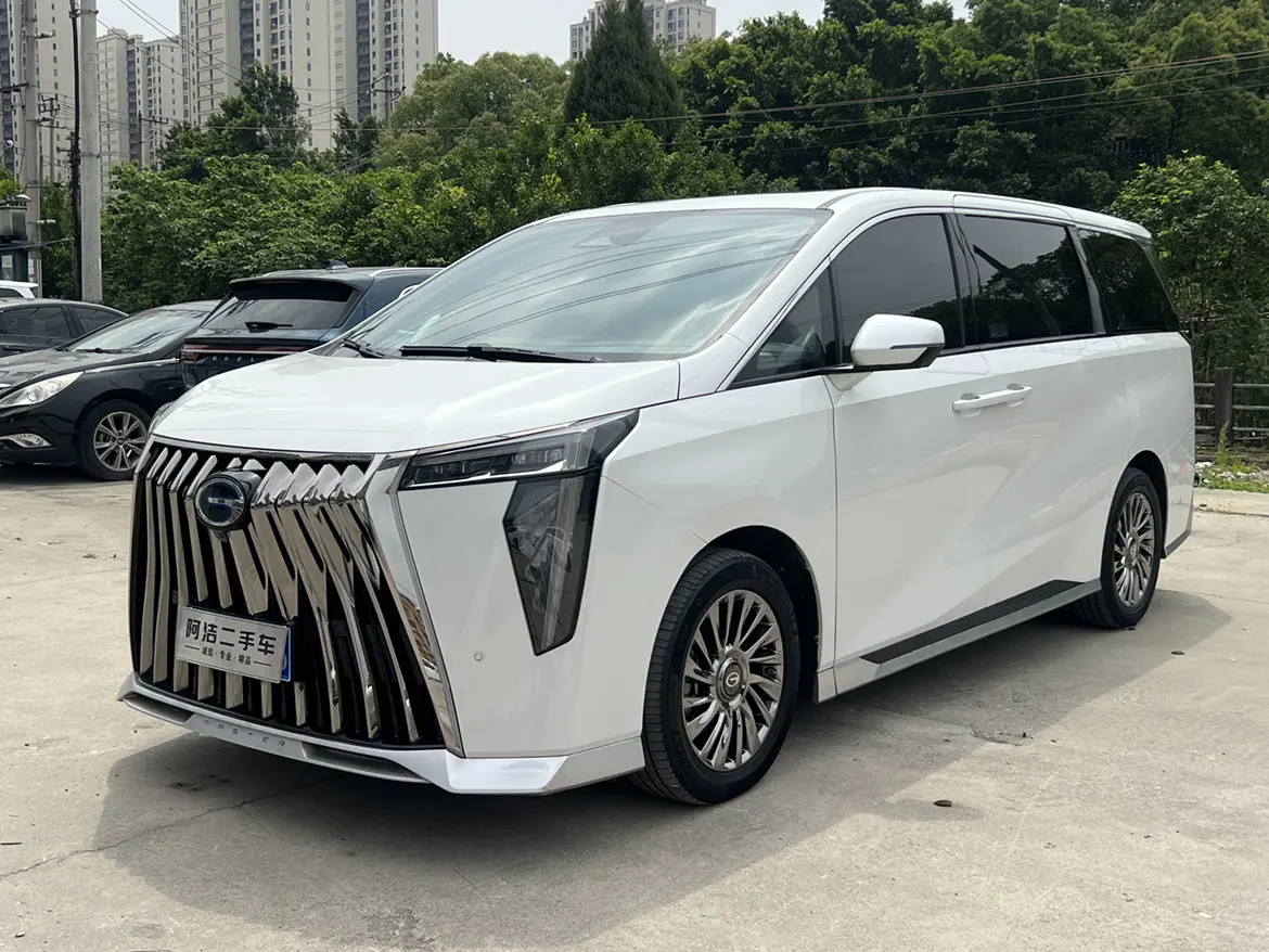 GAC Trumpchi M8
