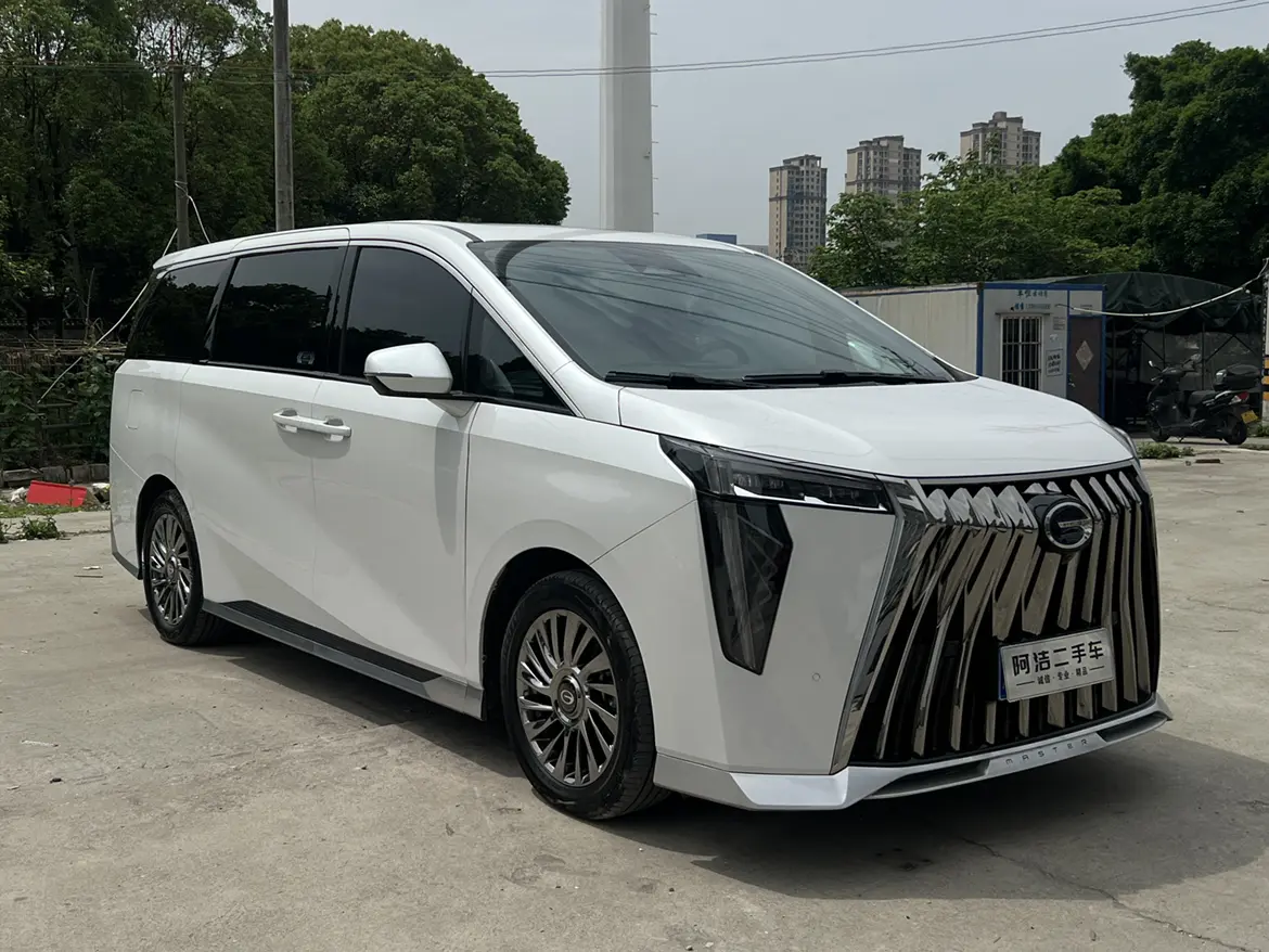 GAC Trumpchi M8