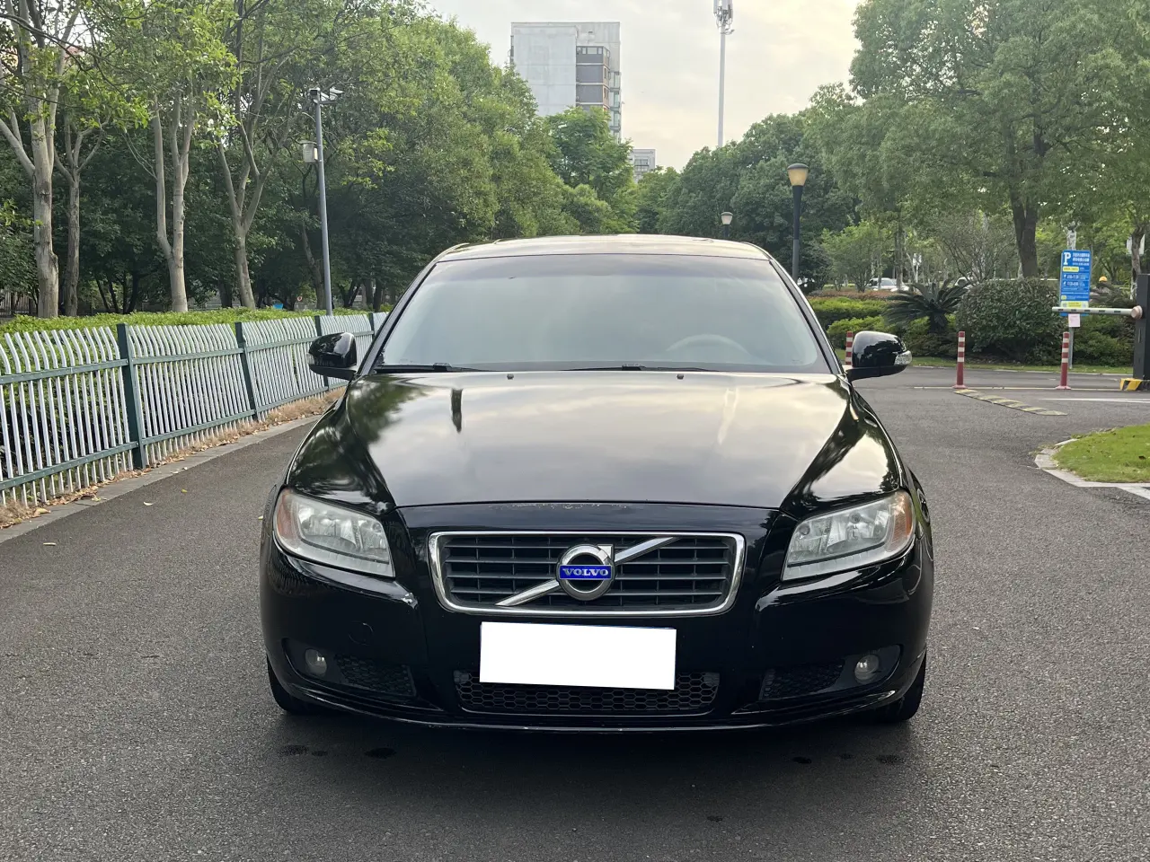 Volvo S80L