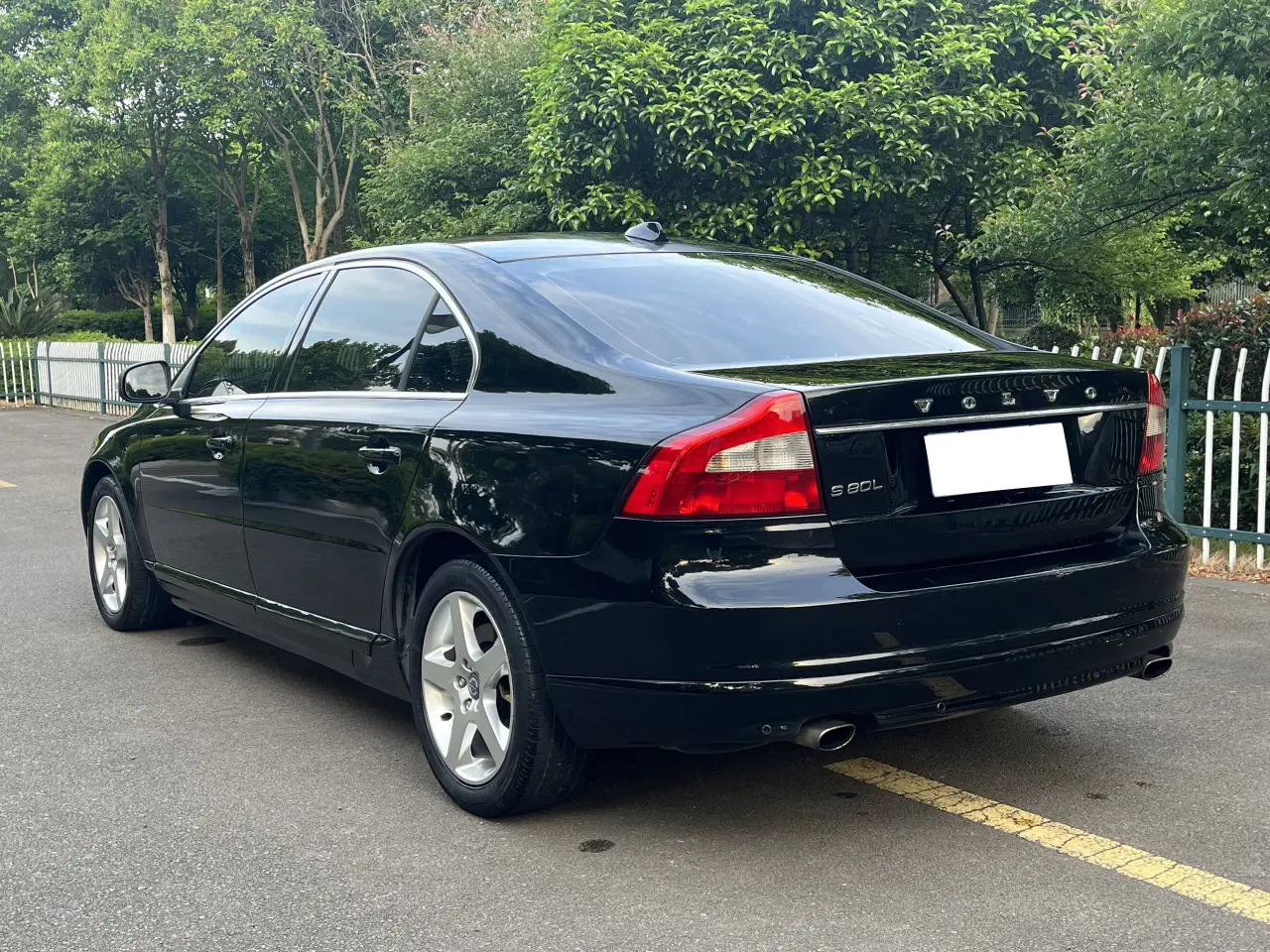 Volvo S80L