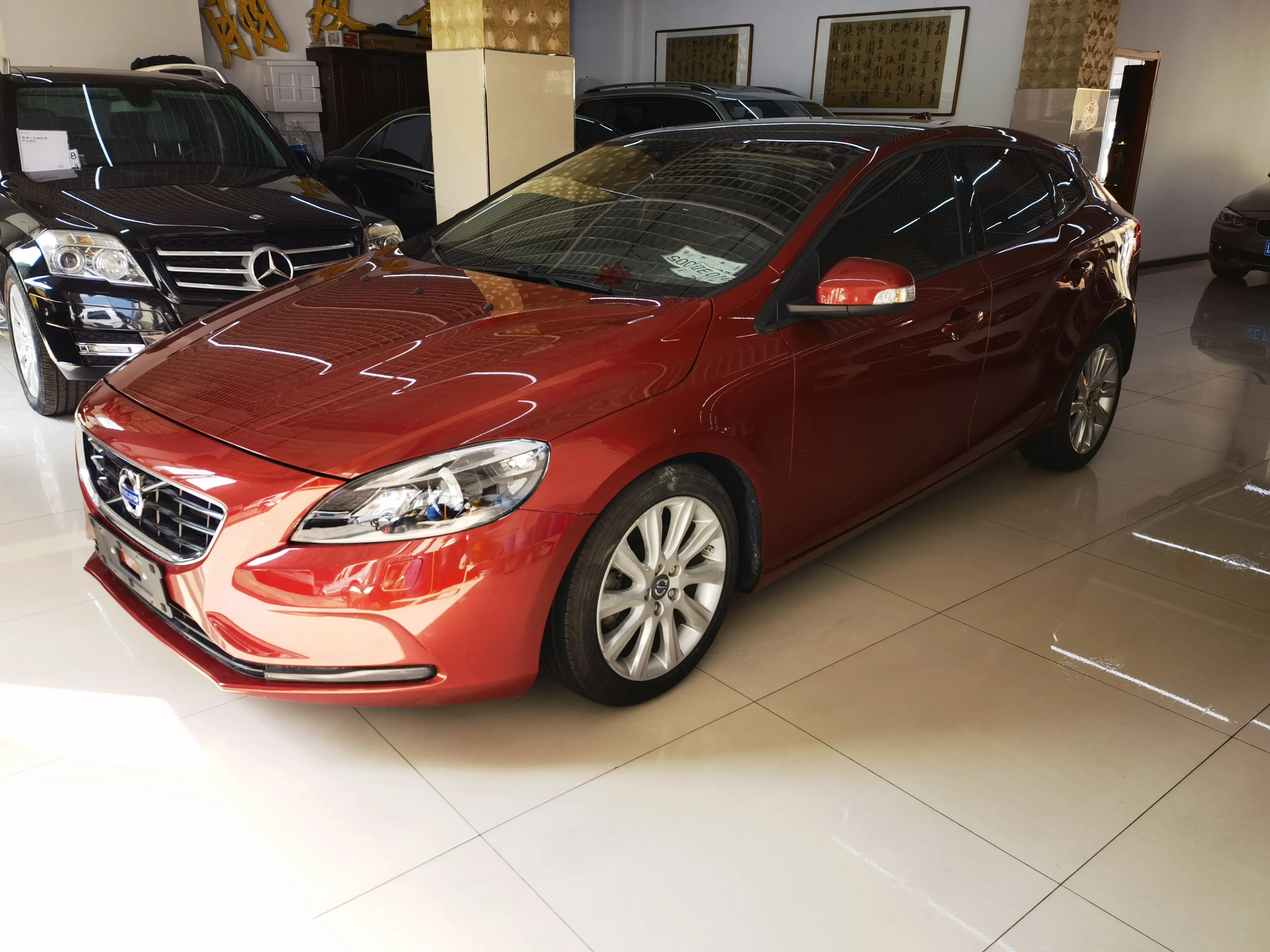 Volvo V40
