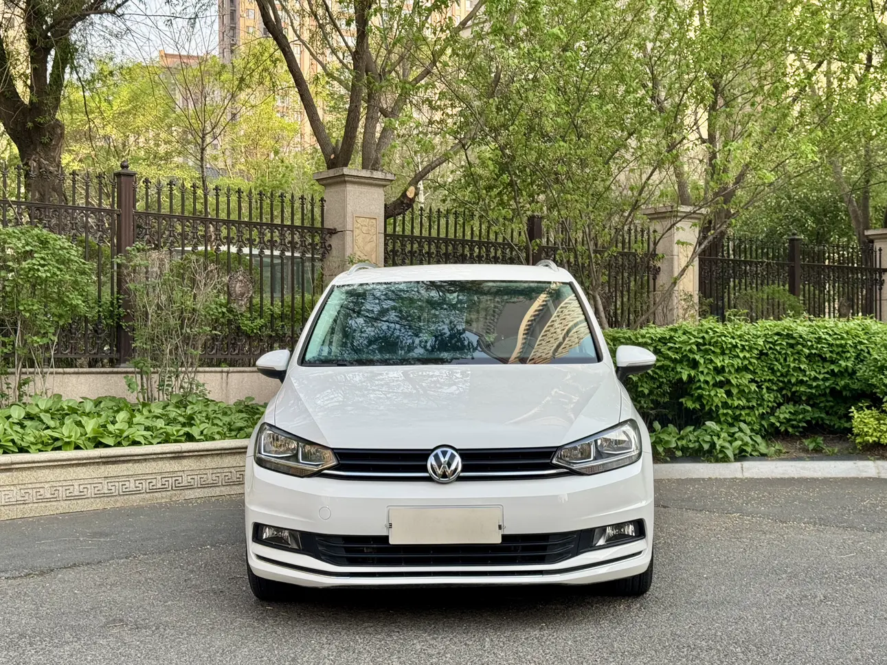 Volkswagen Touran L