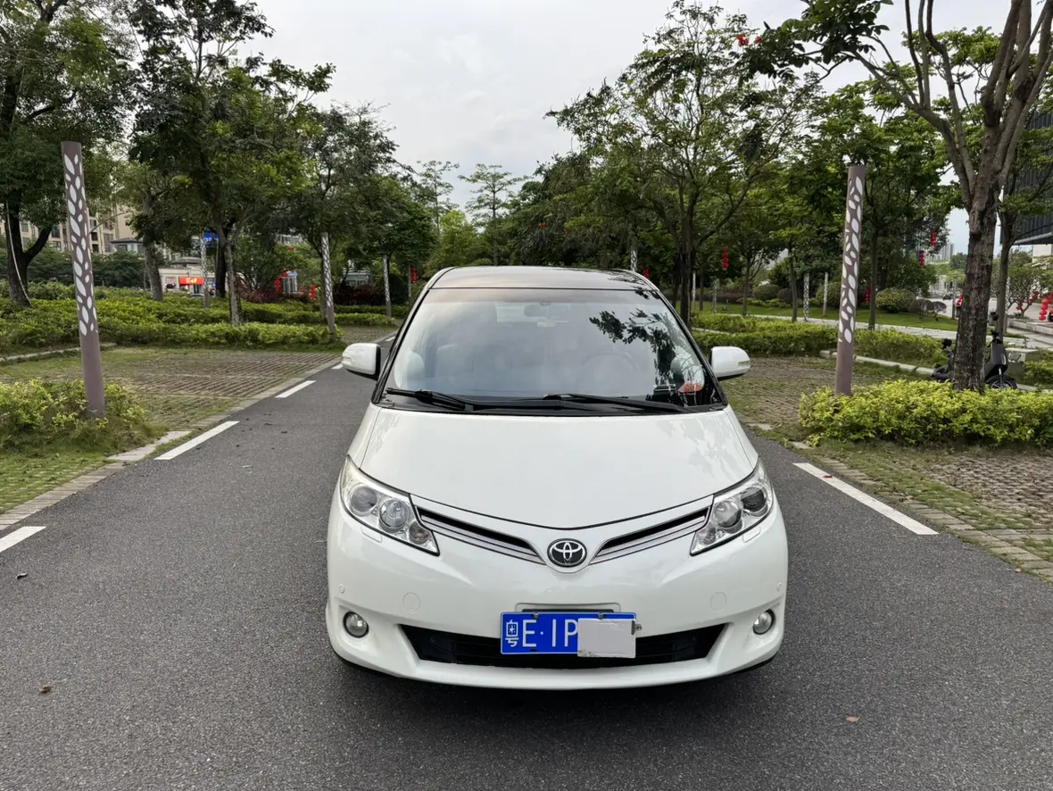 Toyota Previa