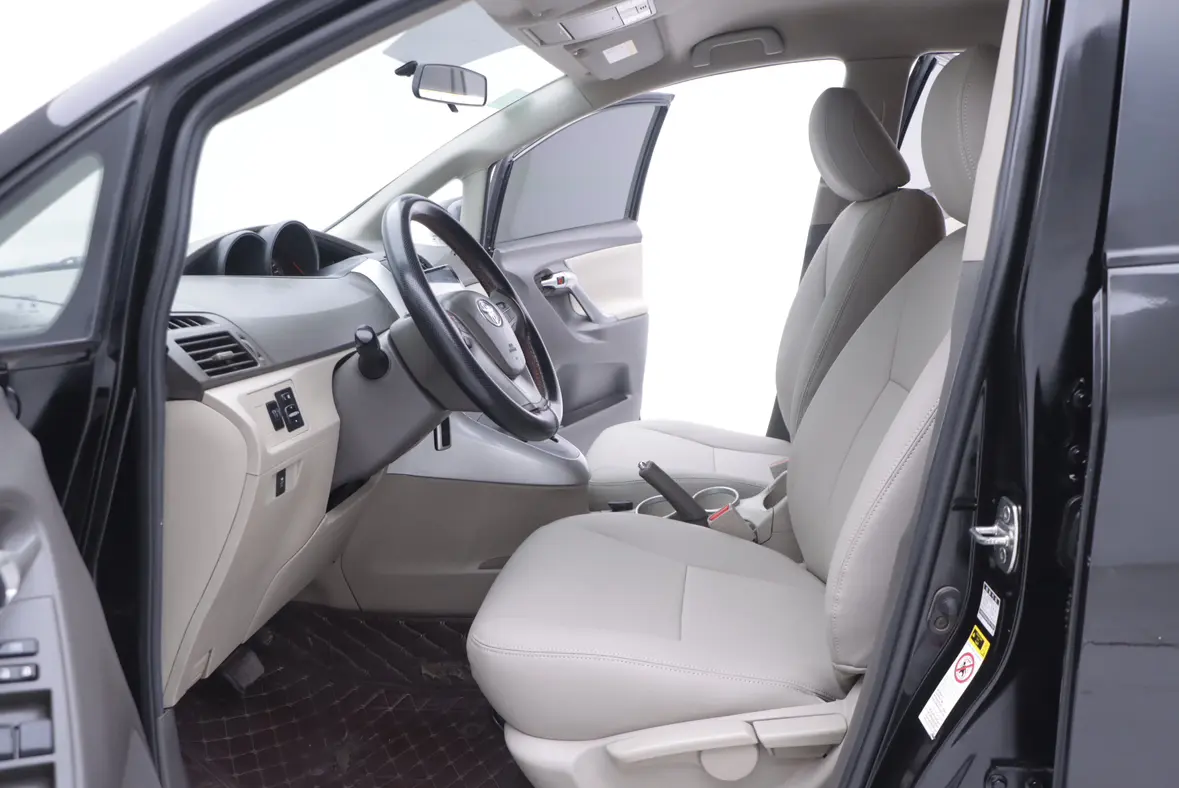 Toyota Verso / EZ