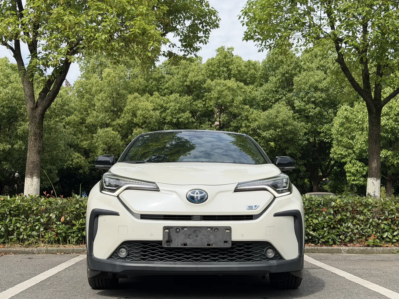 Toyota C-HR EV