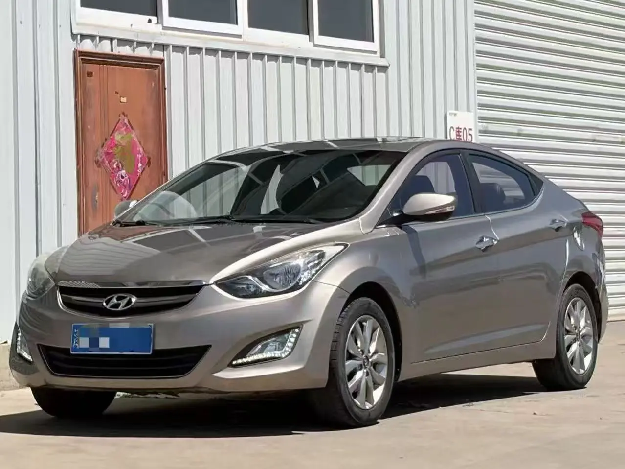 Hyundai Elantra