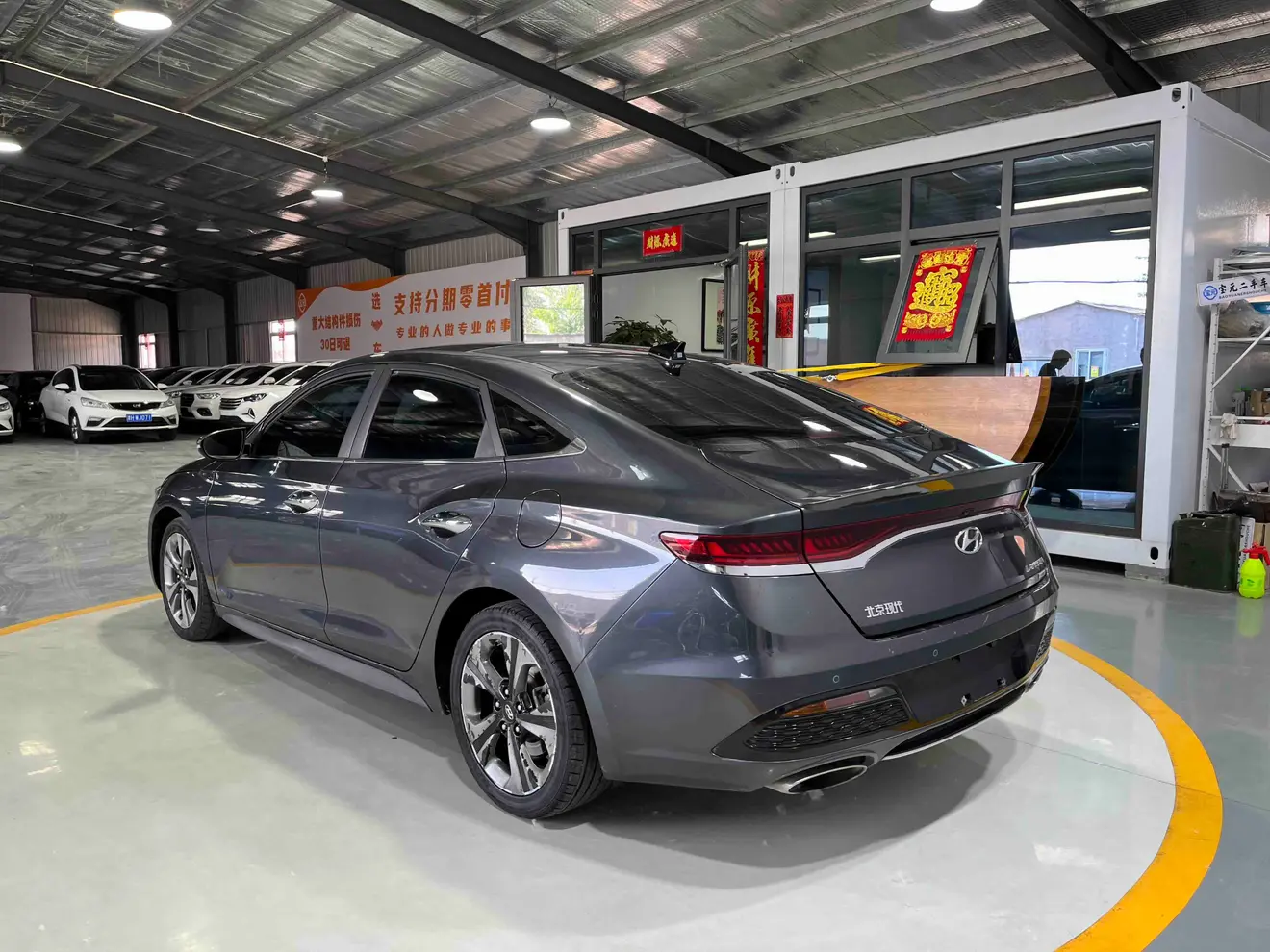 Hyundai Lafesta