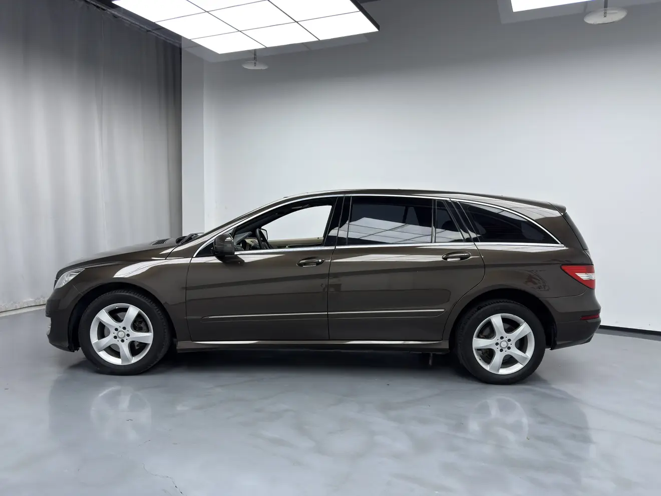 Mercedes-Benz R-Class