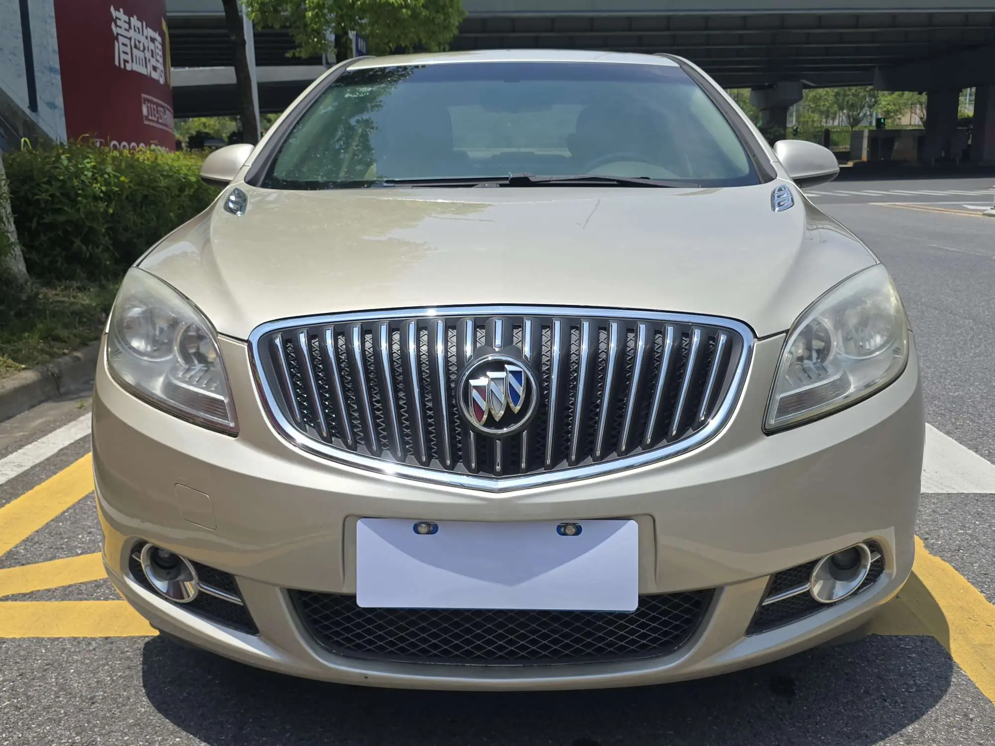 Buick Yinglang