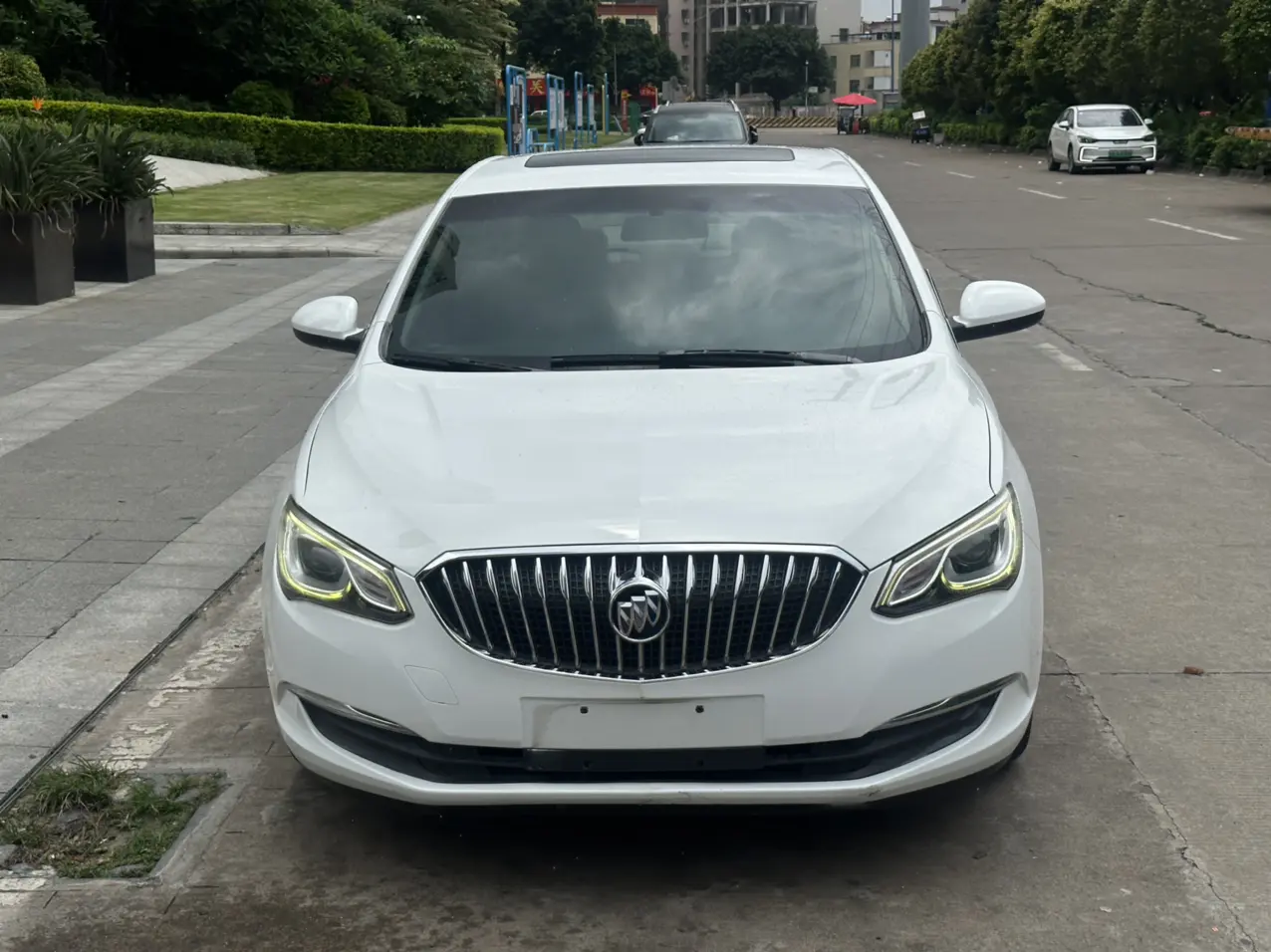 Buick Yinglang