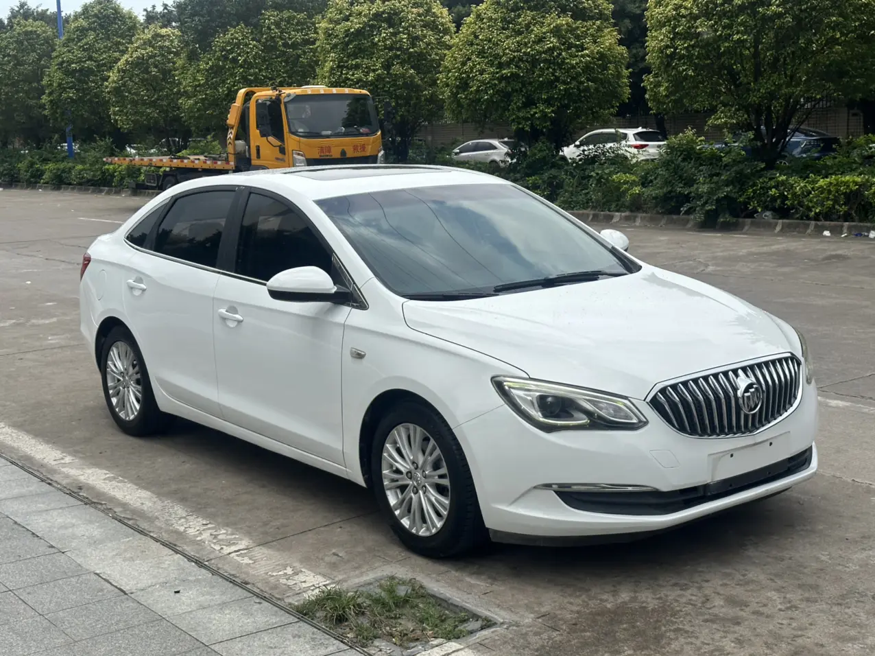 Buick Yinglang