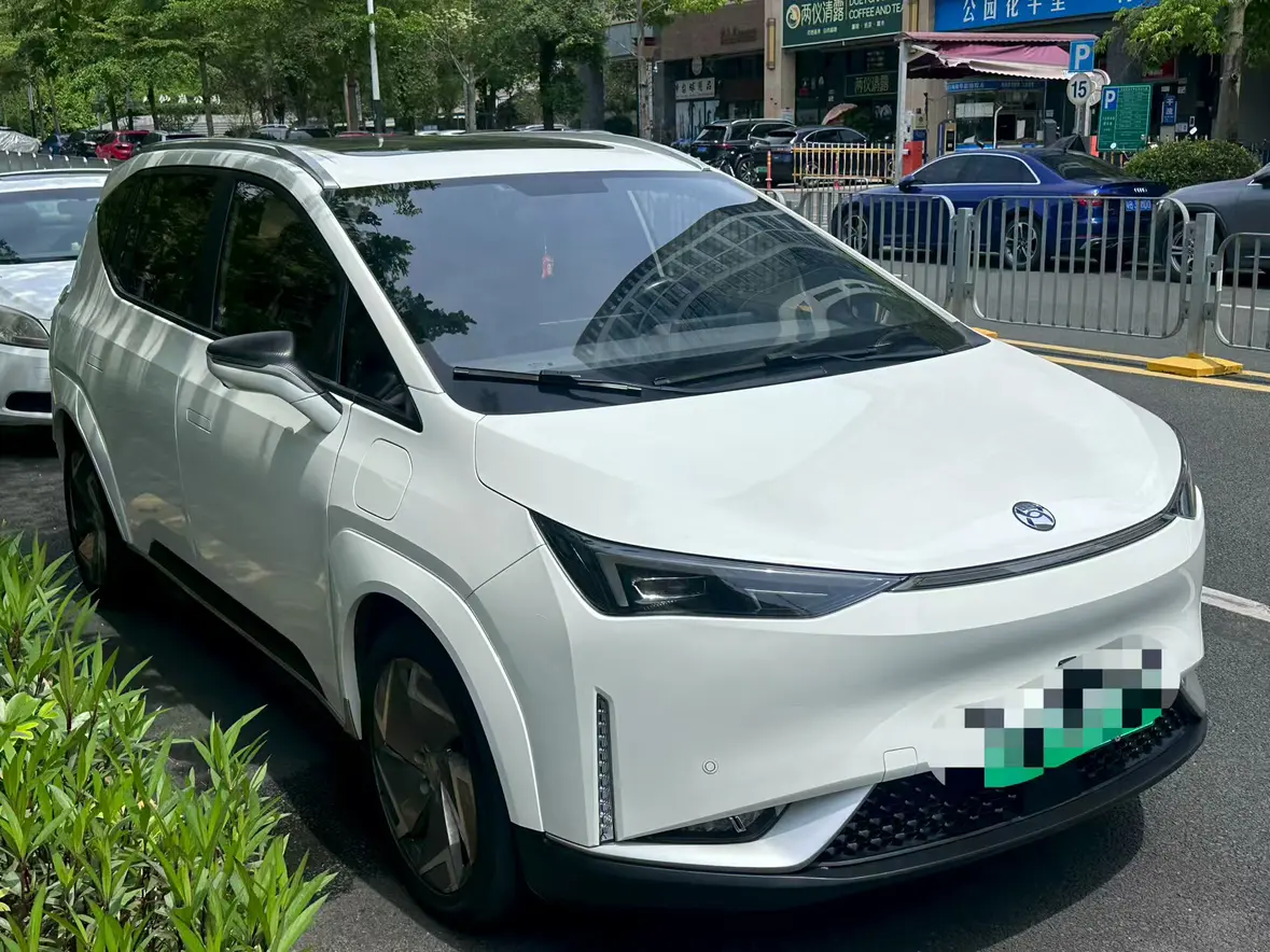 HYCAN Hechuang Z03