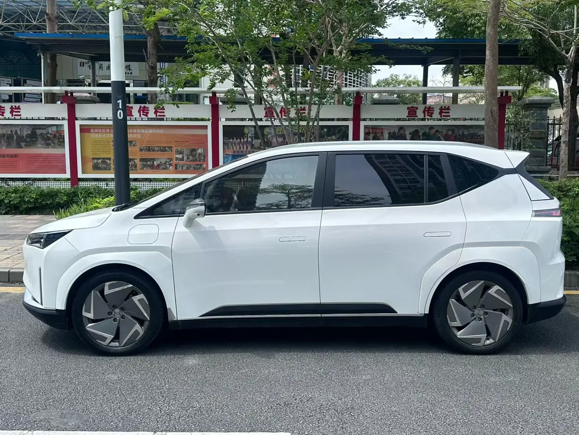 HYCAN Hechuang Z03