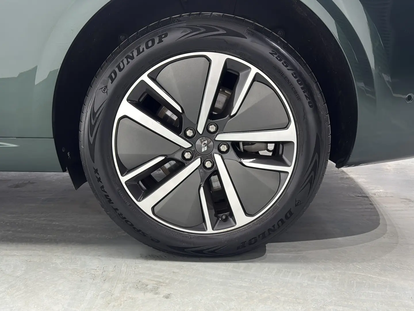 Lixiang L6