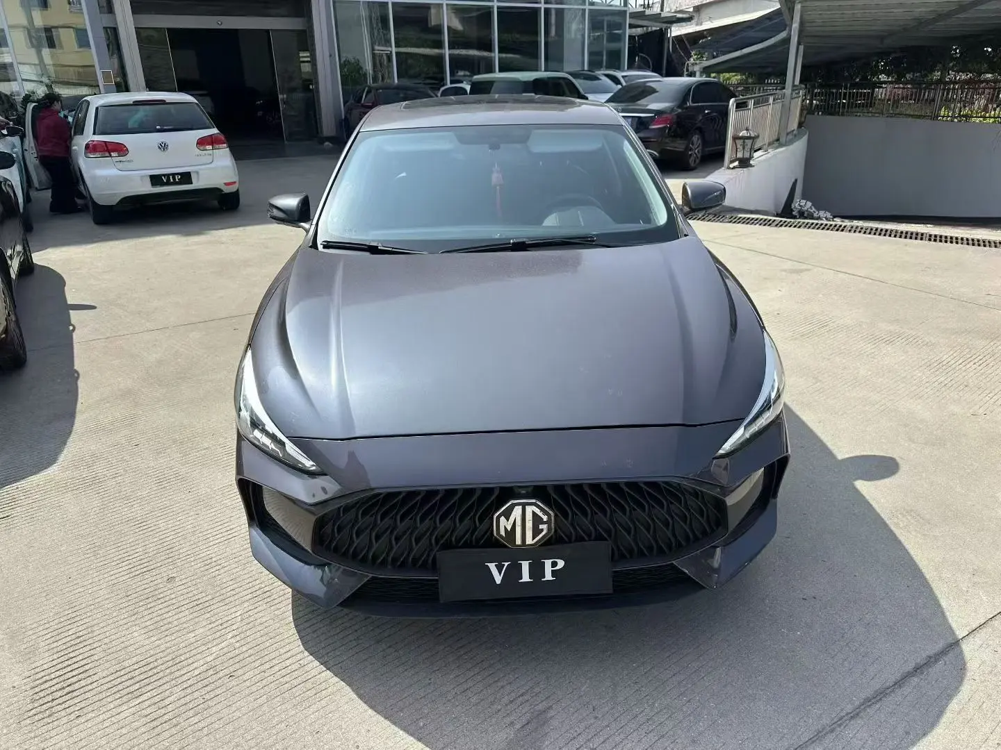 MG 5