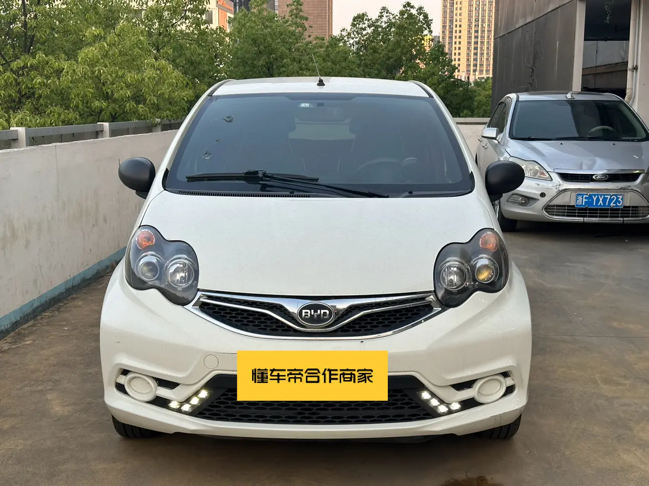 BYD F0
