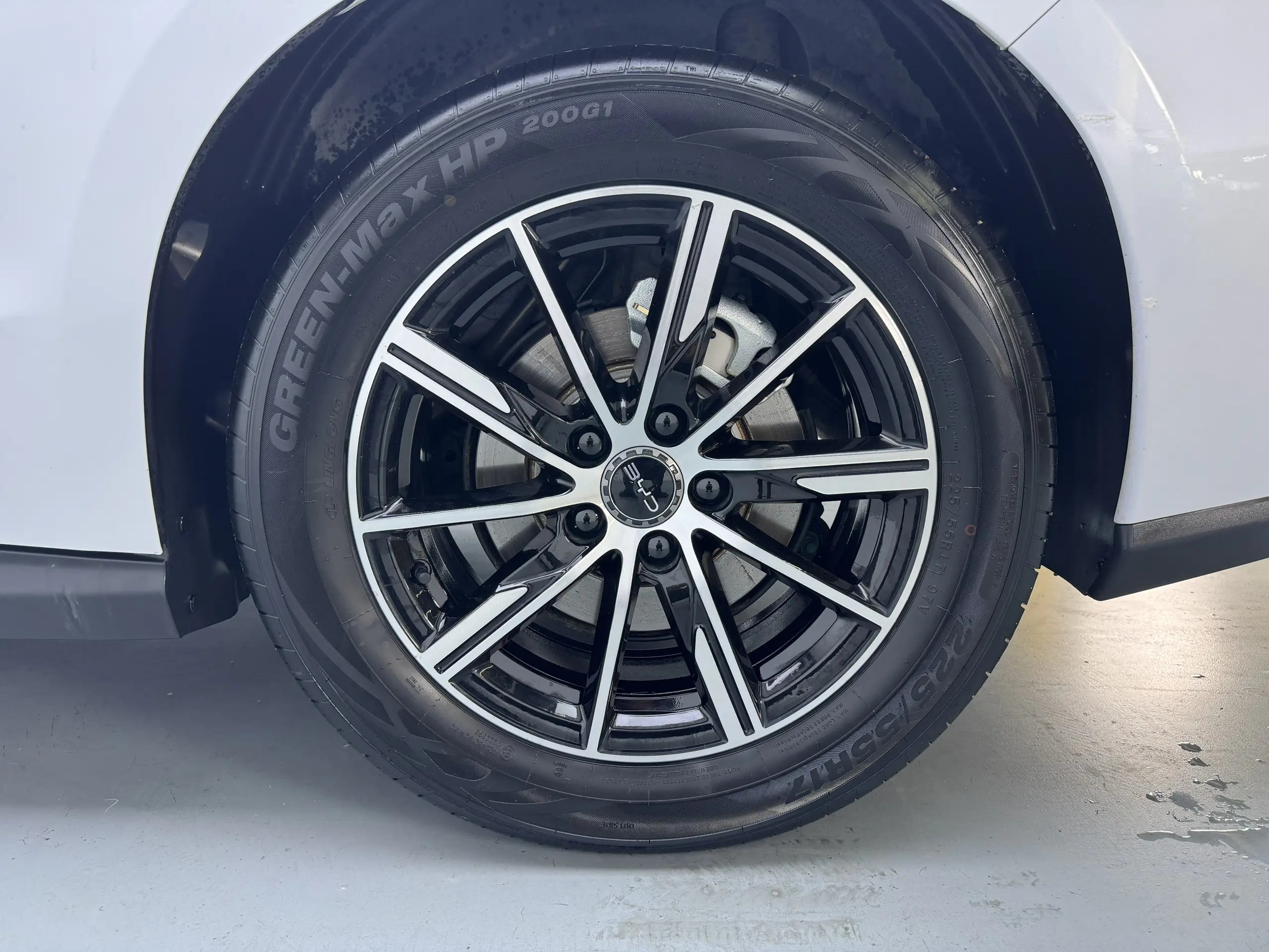 BYD Seal 06DM