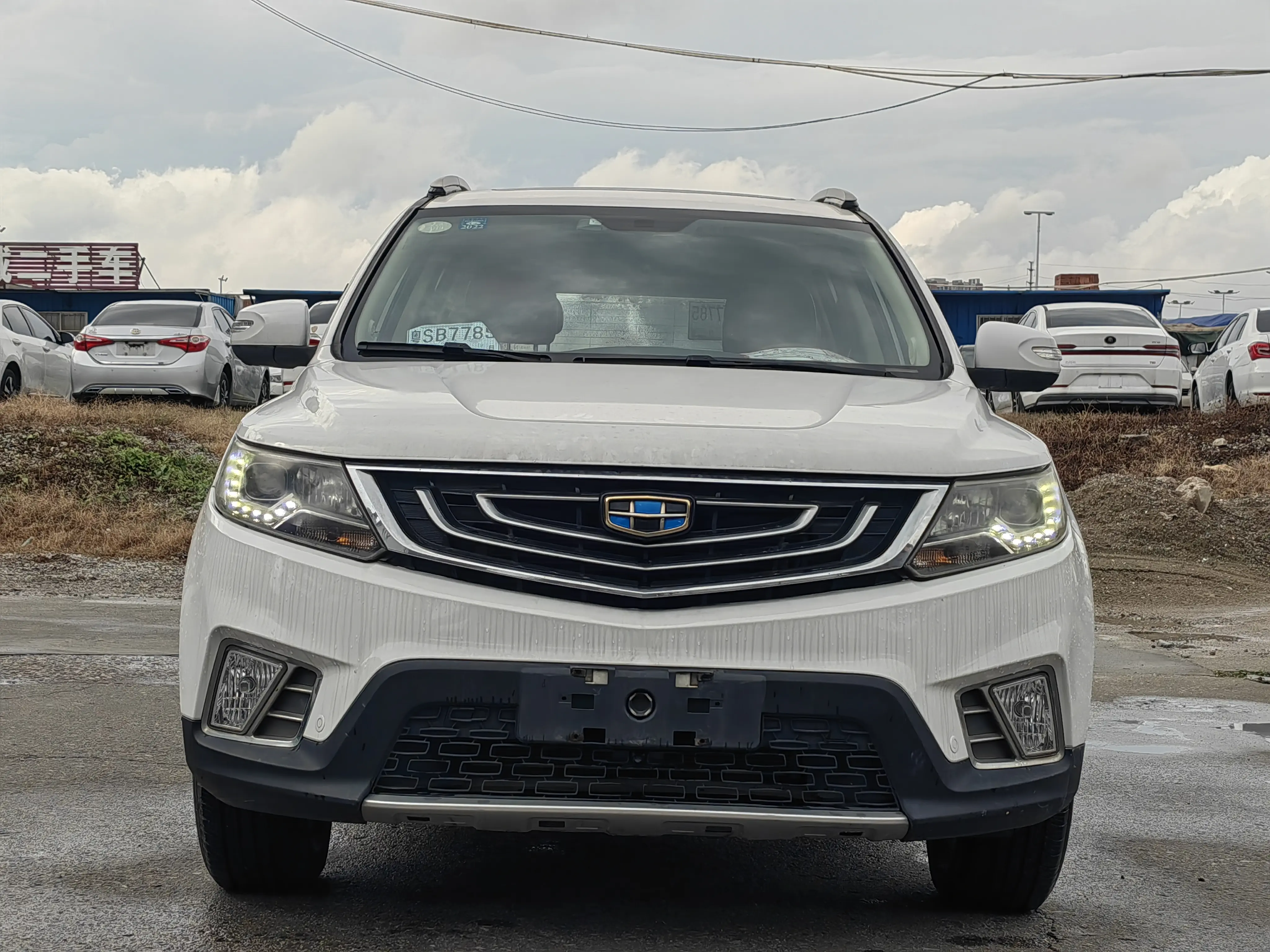 Geely Vision X6