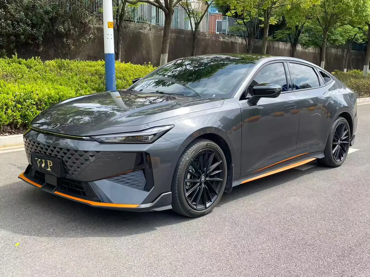 Changan UNI-V