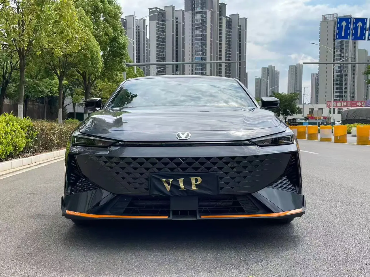 Changan UNI-V