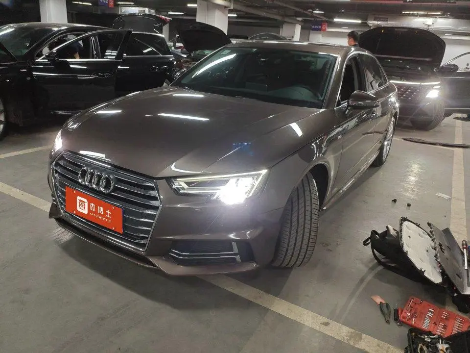Audi A4L