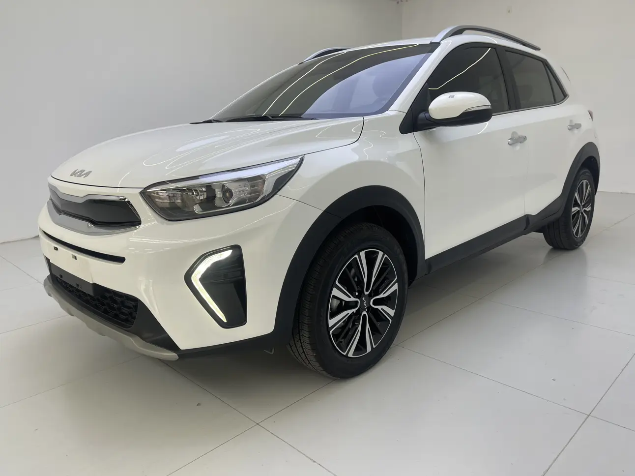 Kia KX1