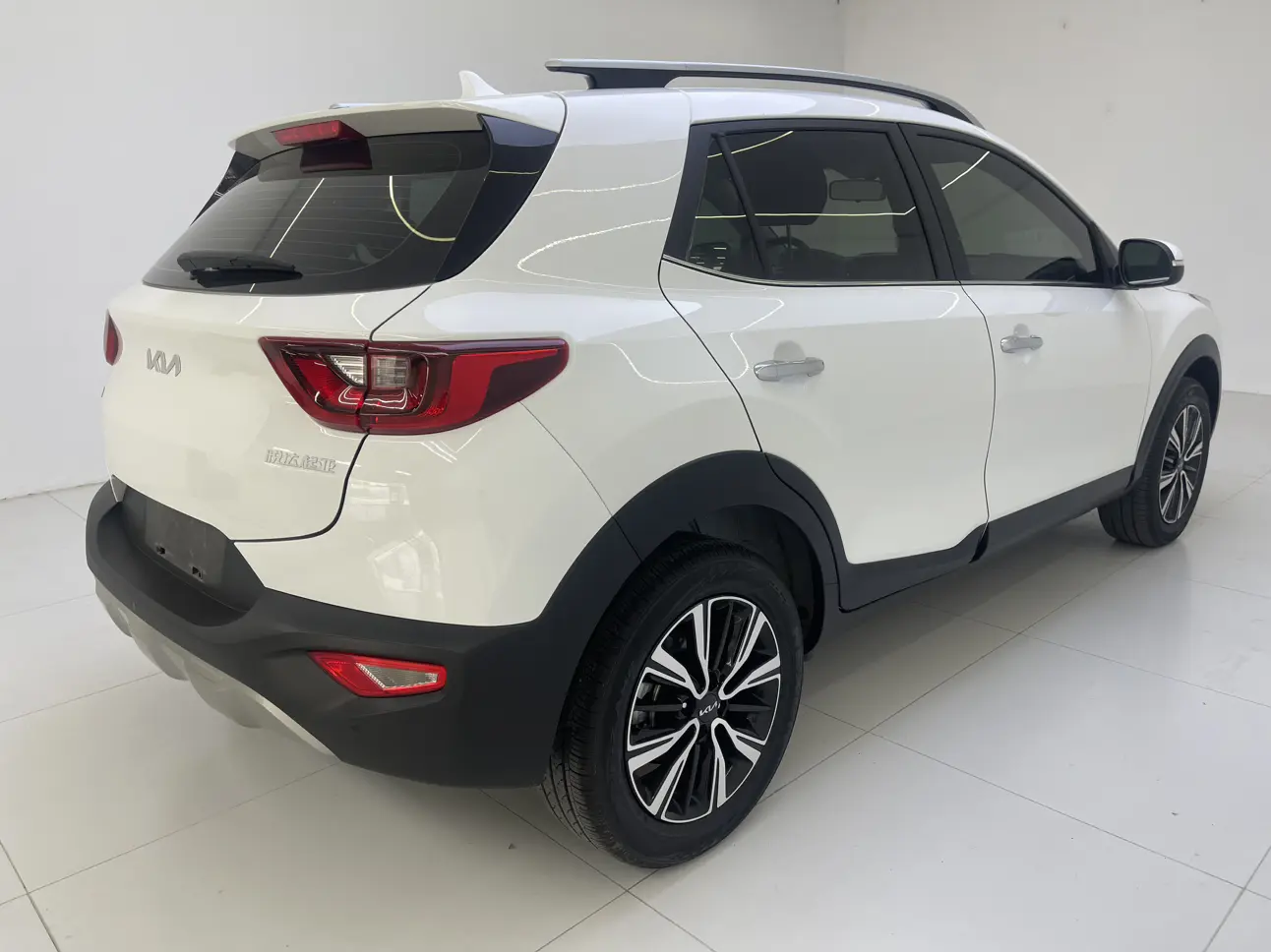 Kia KX1