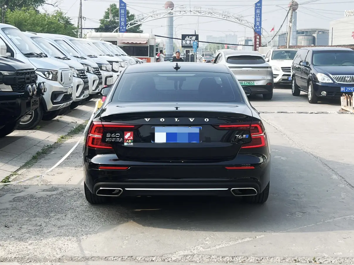 Volvo S60