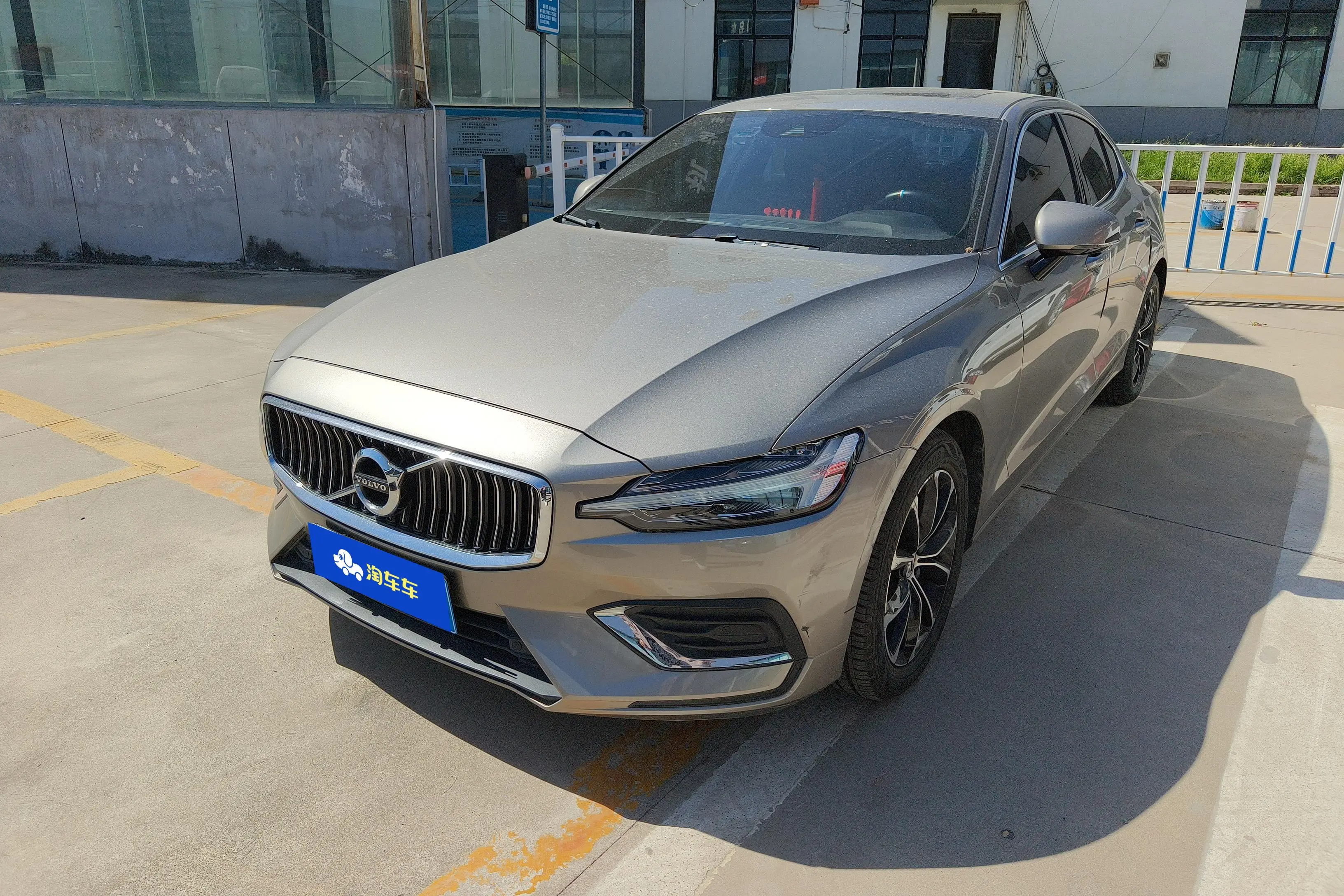 Volvo S60