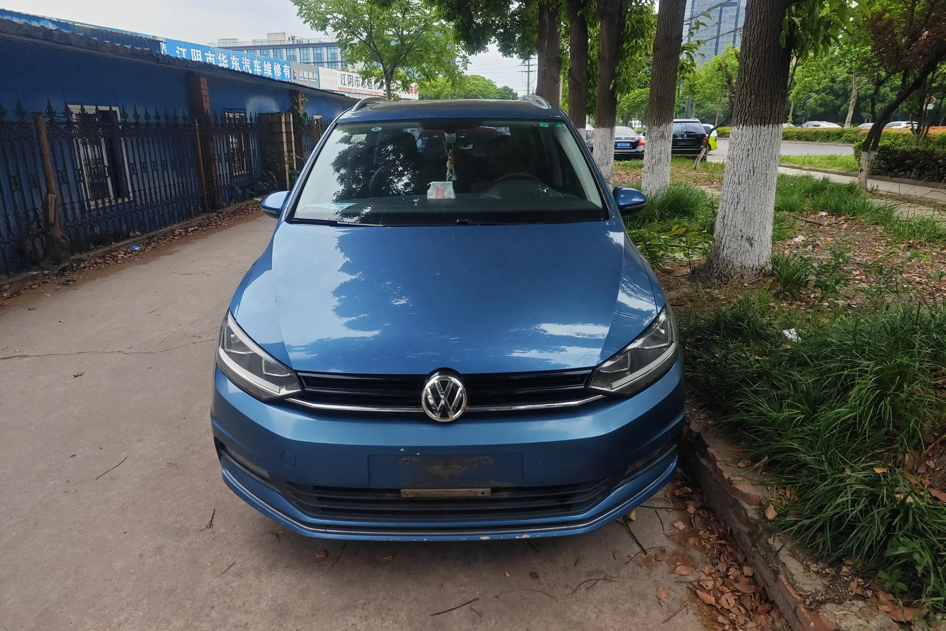 Volkswagen Touran L