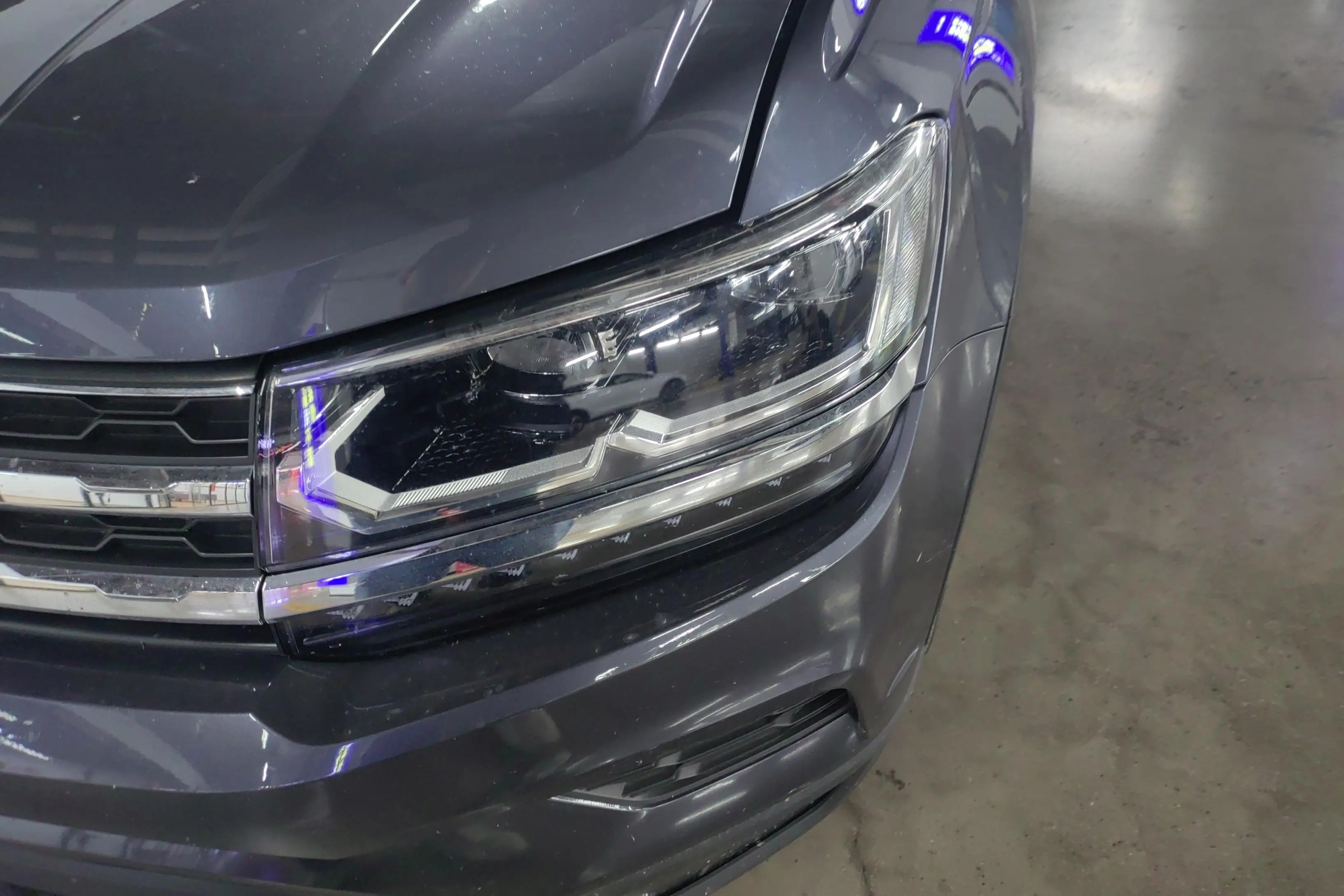Volkswagen Tharu