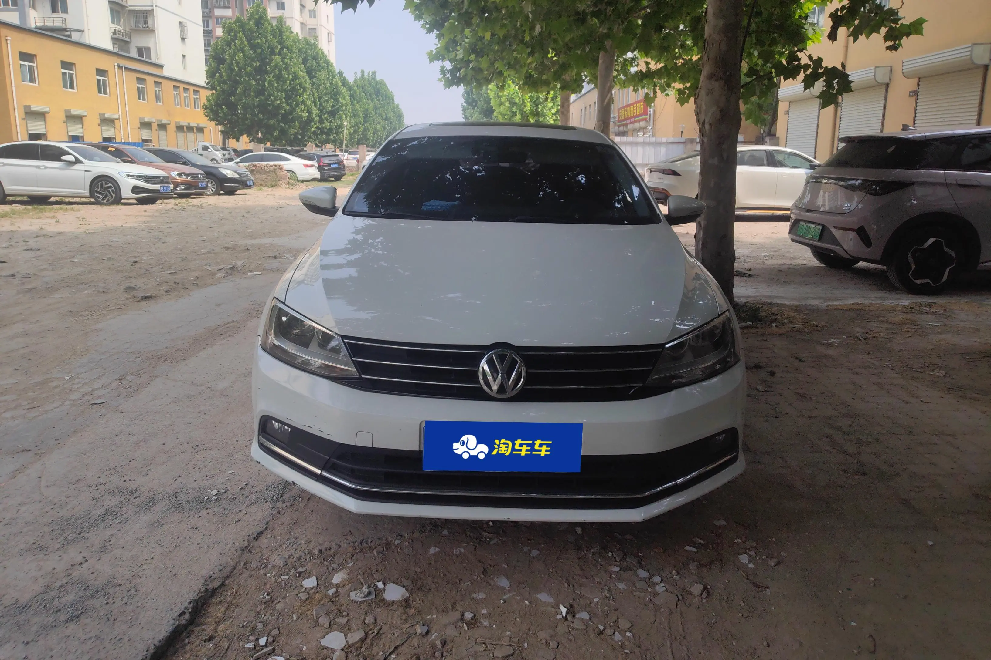 Volkswagen Sagitar