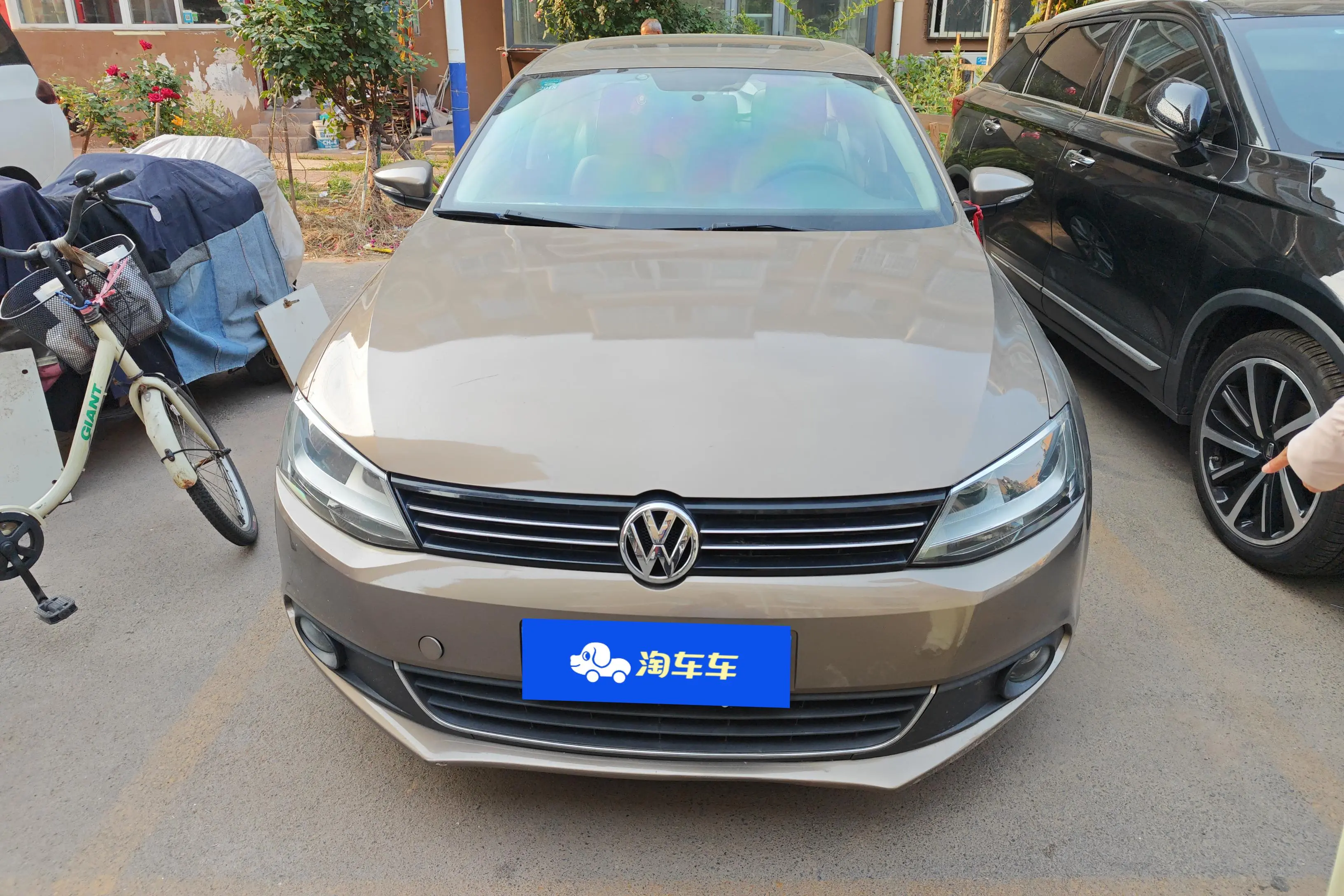 Volkswagen Sagitar