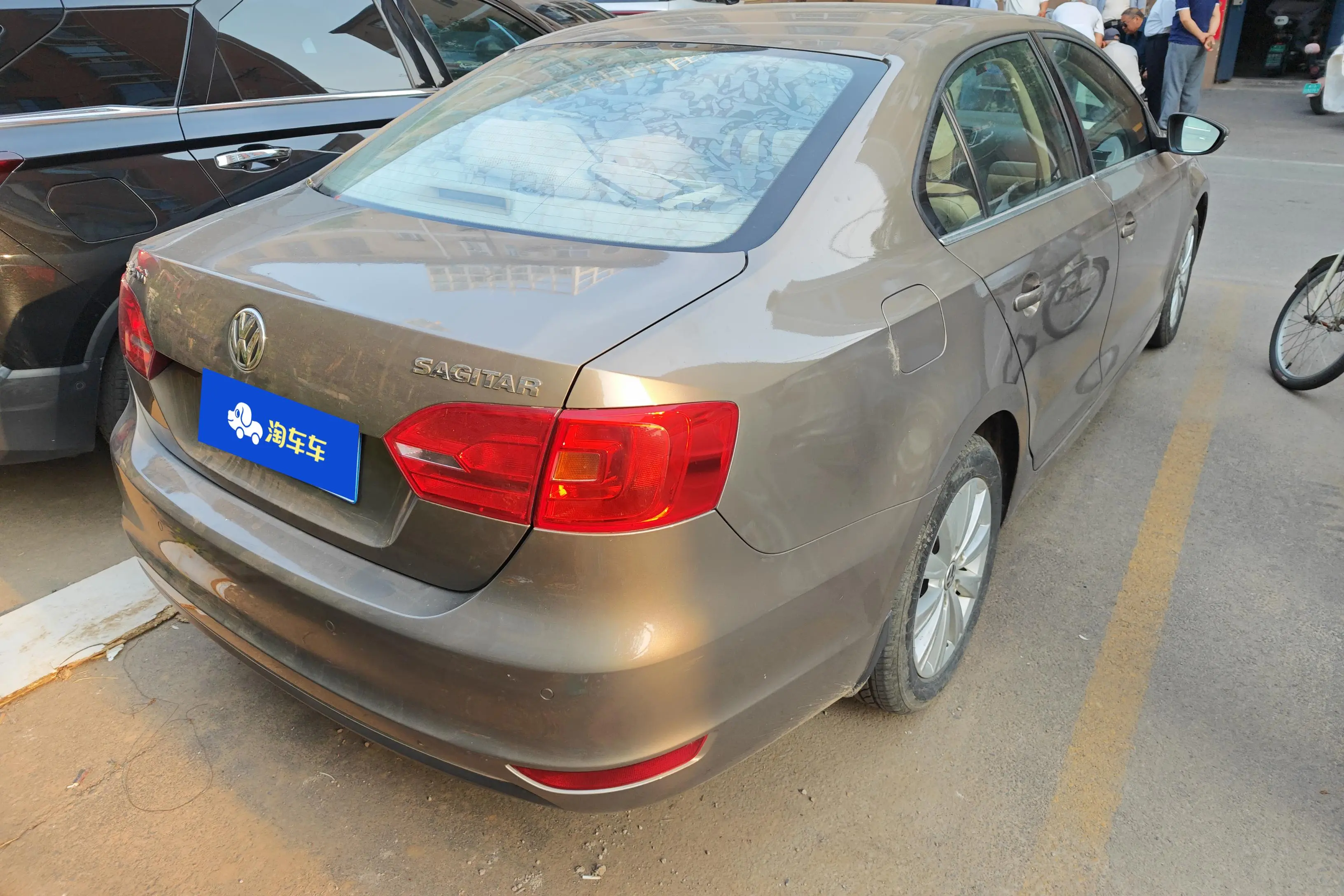 Volkswagen Sagitar