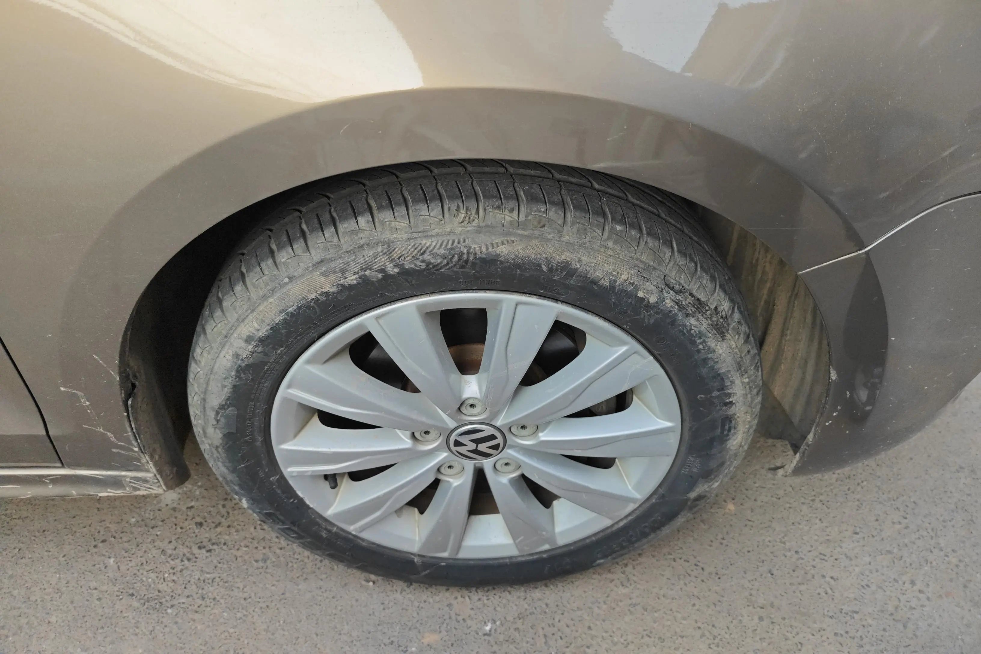 Volkswagen Sagitar