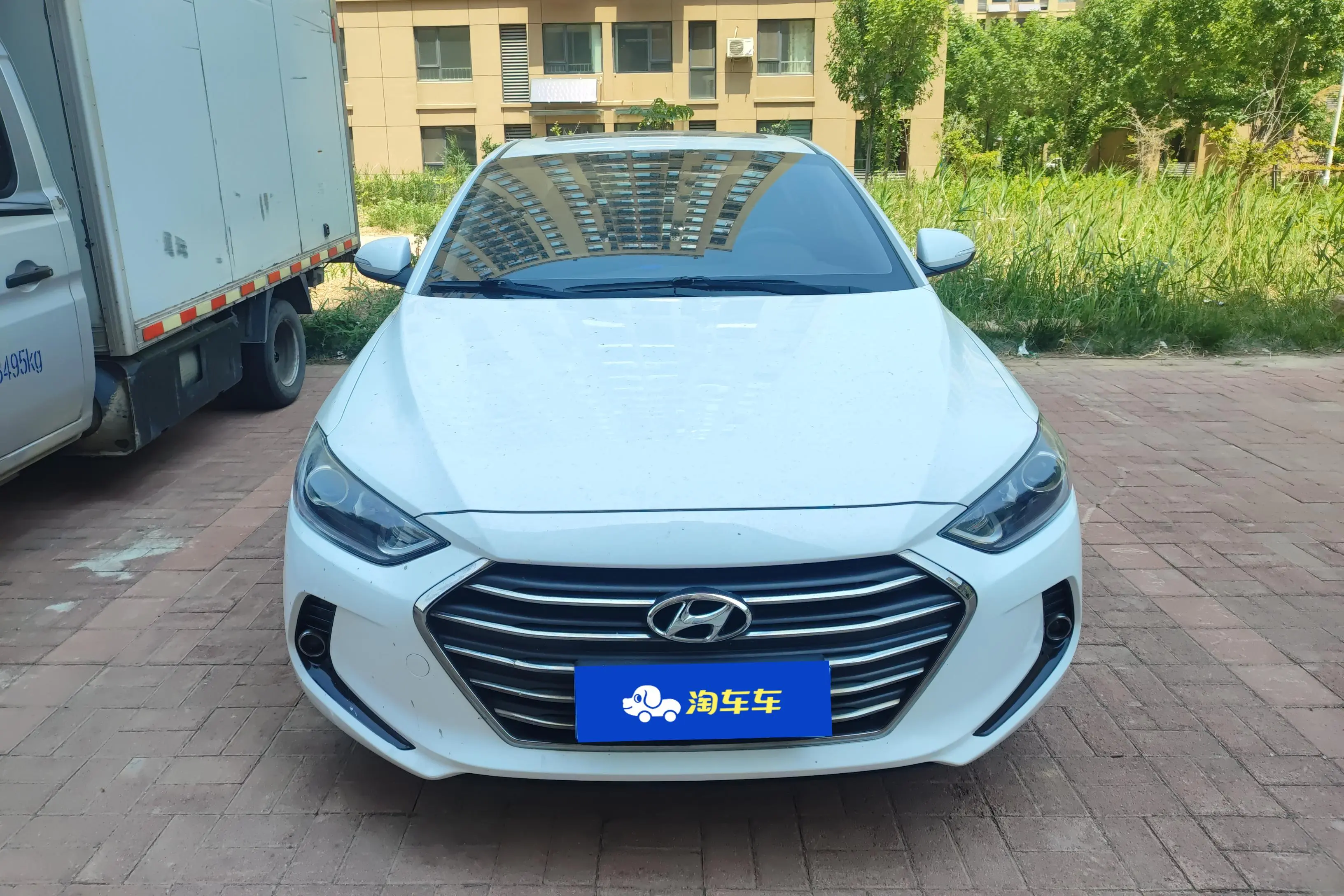 Hyundai Lead