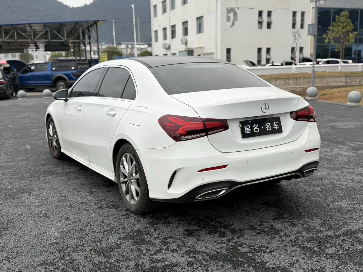 Mercedes-Benz Mercedes Benz A Class