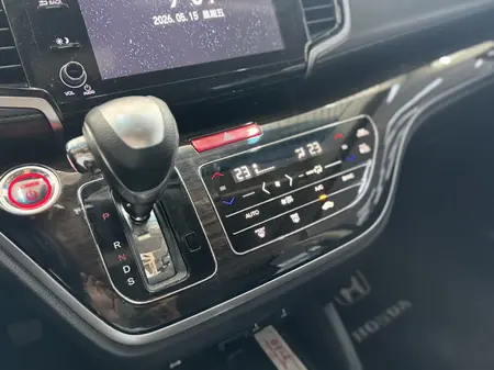 catalog-car-8