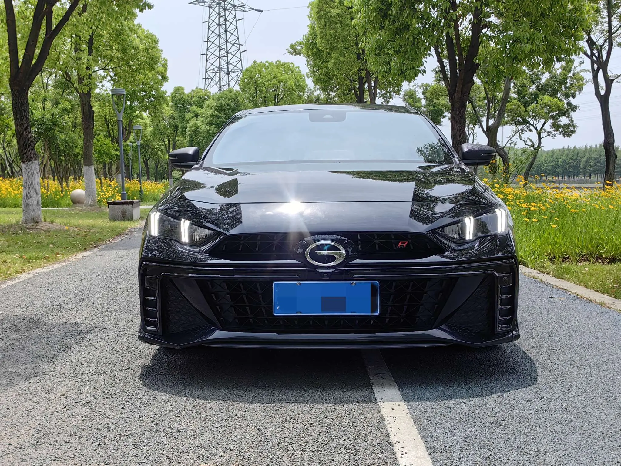GAC Trumpchi Empow  из Китая