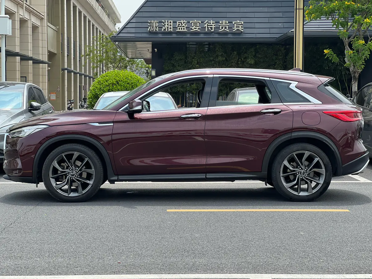 Infiniti QX50