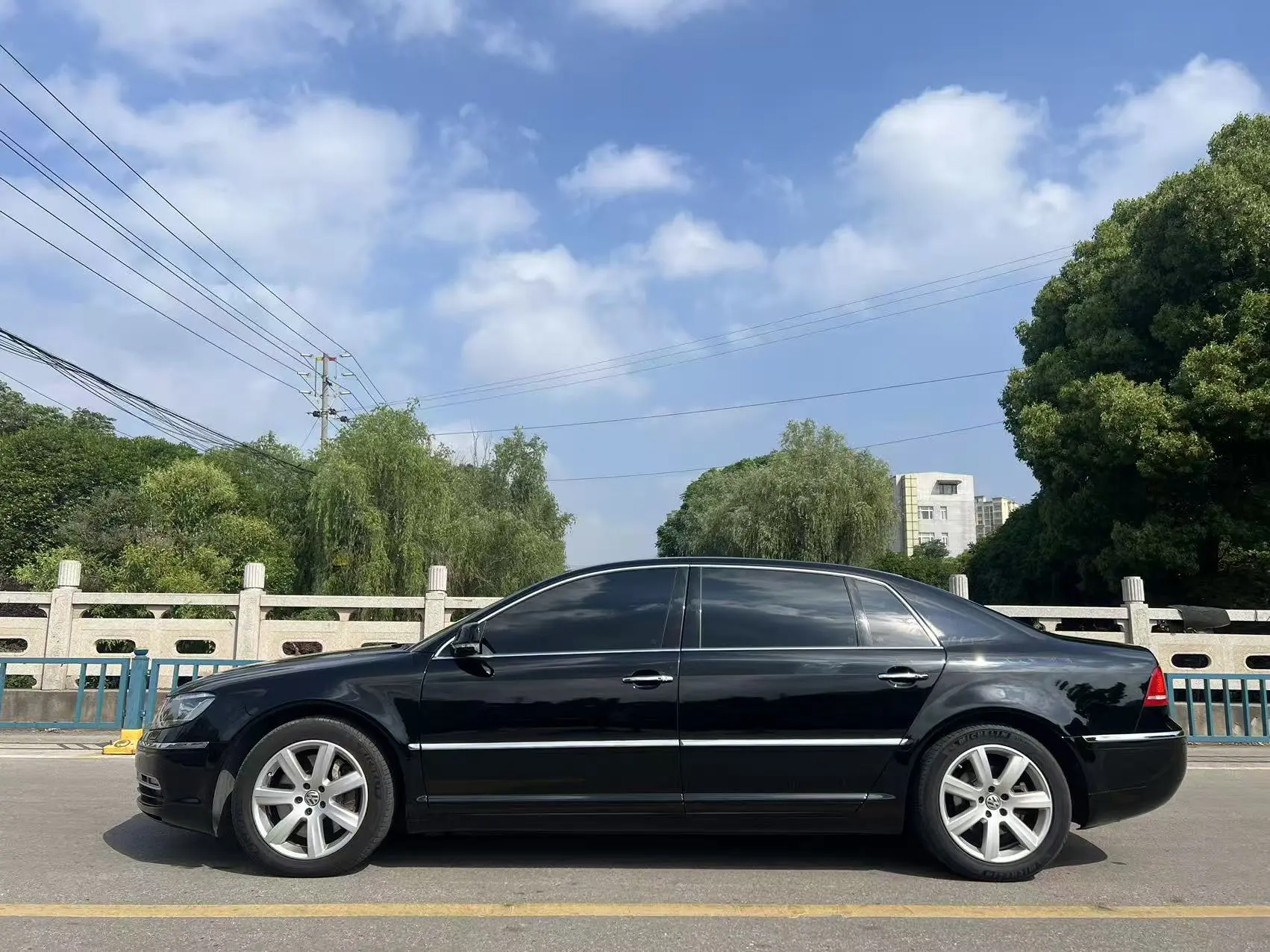 Volkswagen Phaeton / Phideon