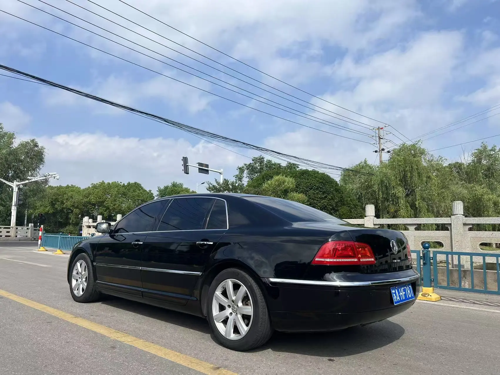 Volkswagen Phaeton / Phideon