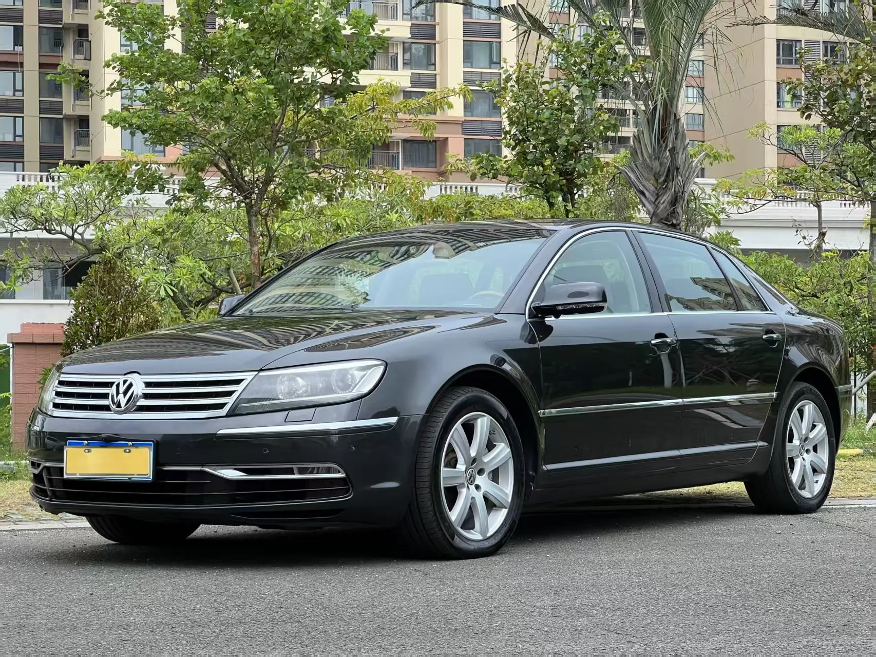 Volkswagen Phaeton / Phideon