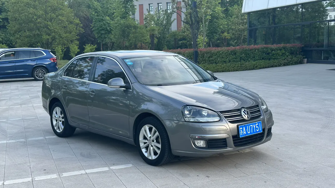 Volkswagen Sagitar