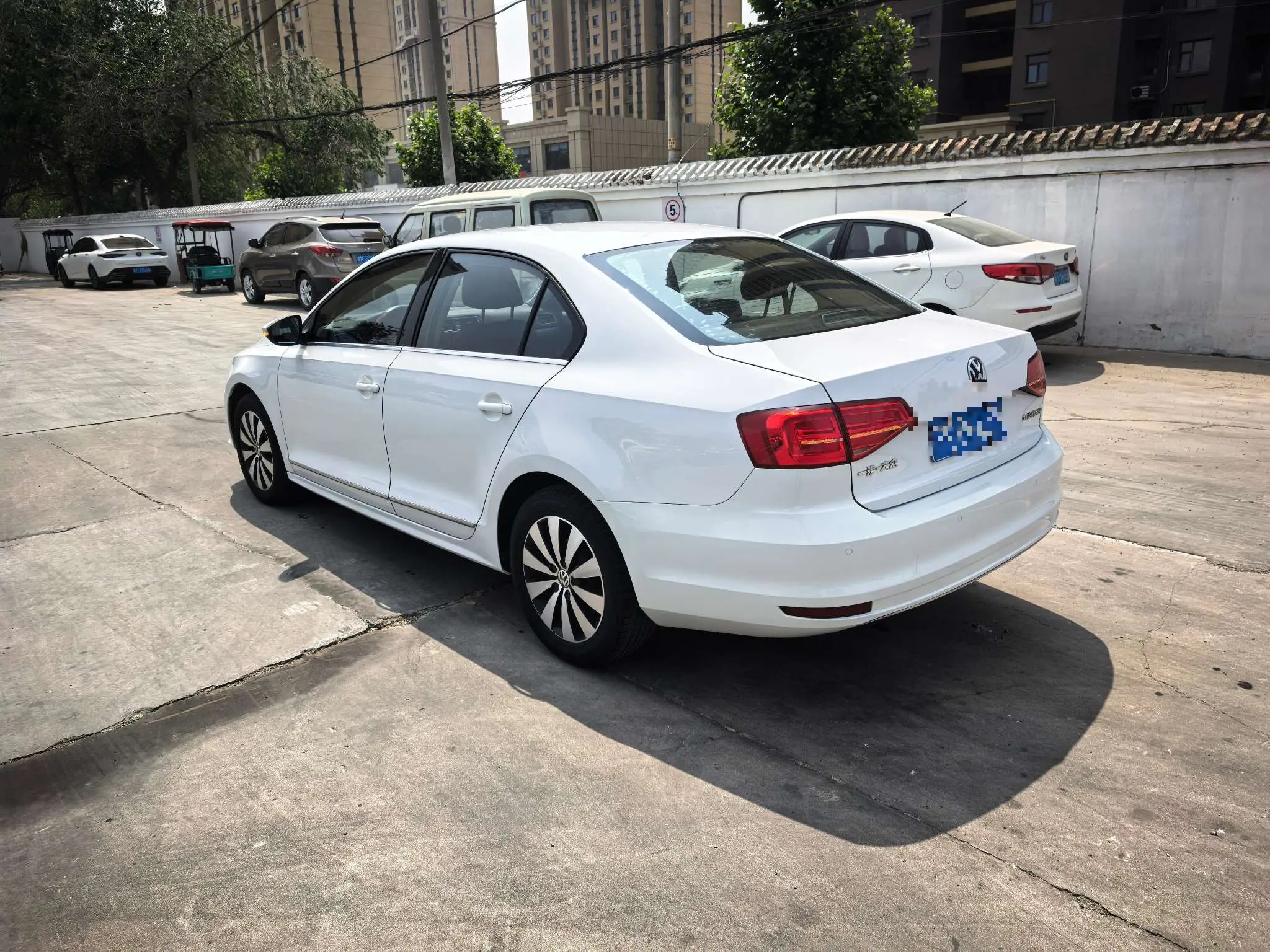 Volkswagen Sagitar