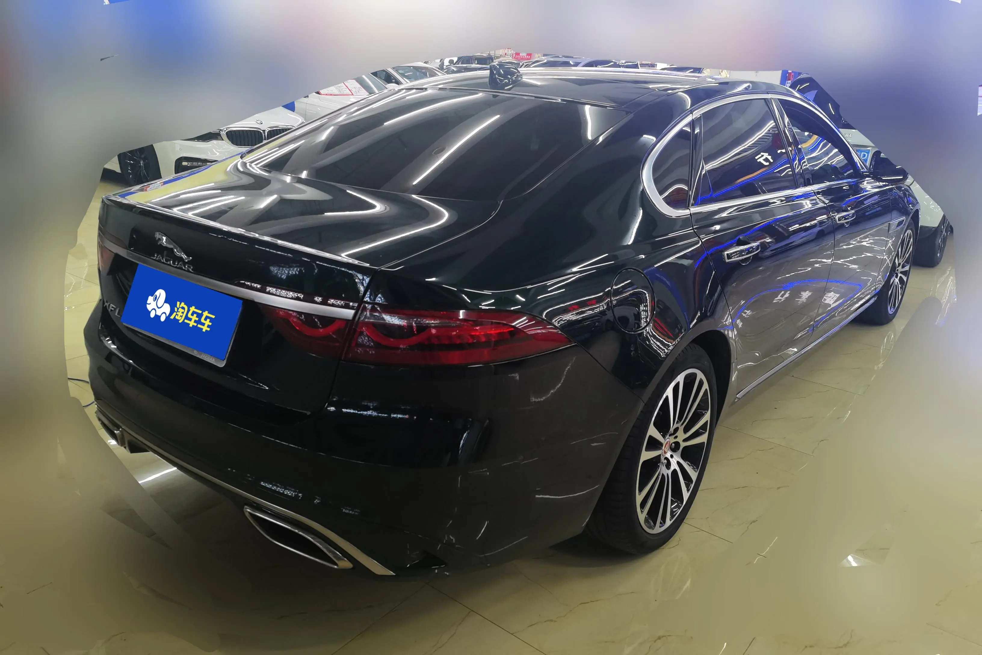 Jaguar XFL