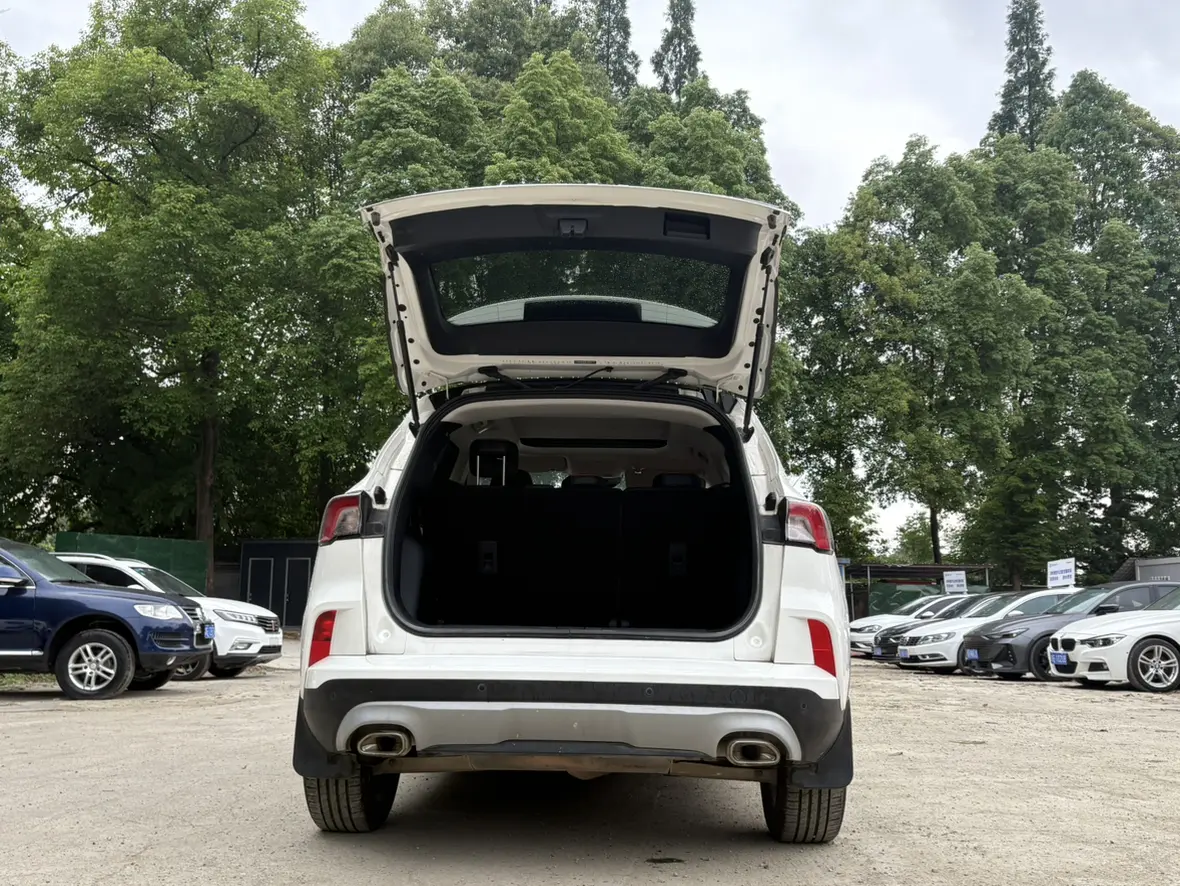 Ford Escape