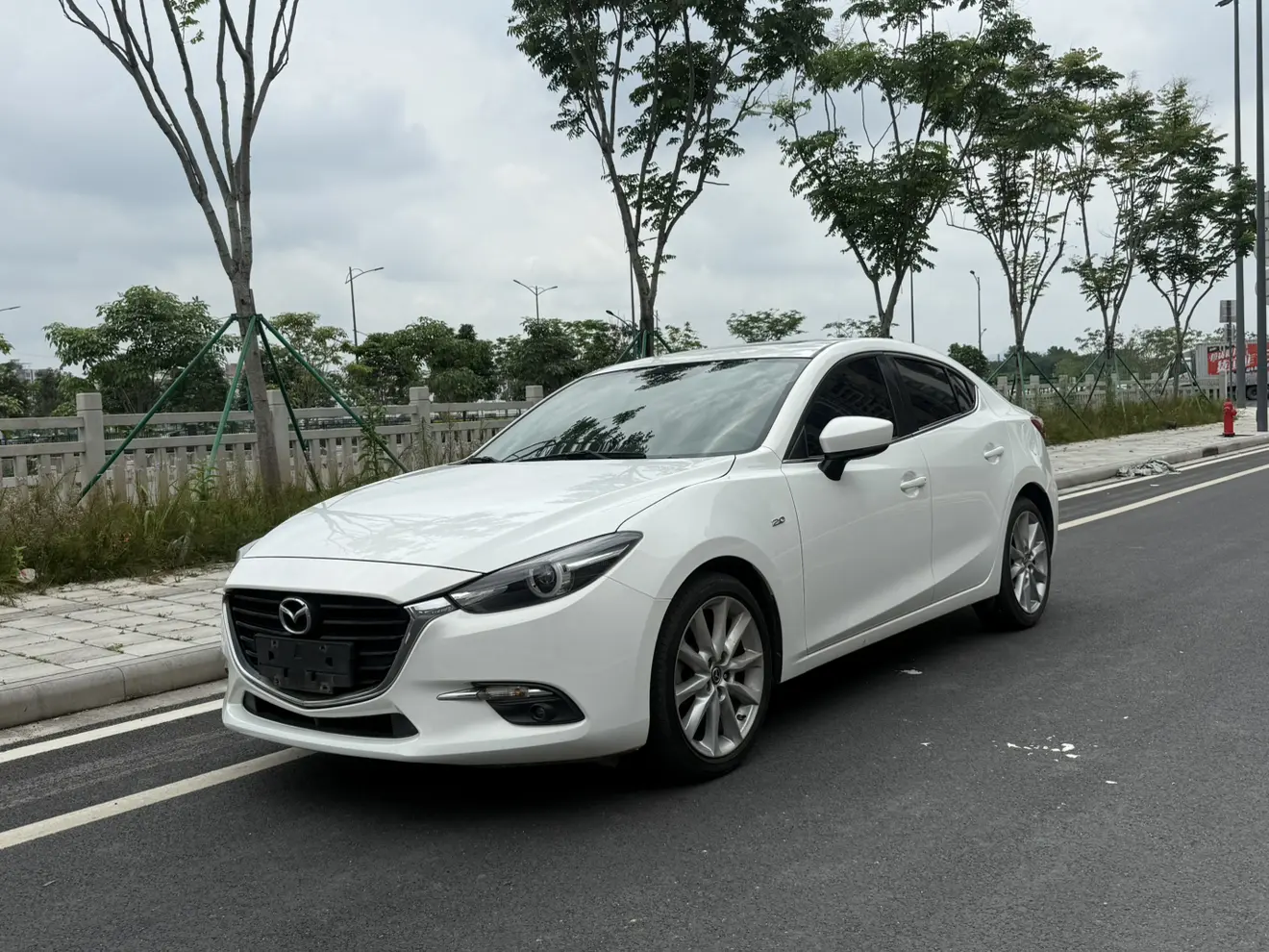 Mazda Axela