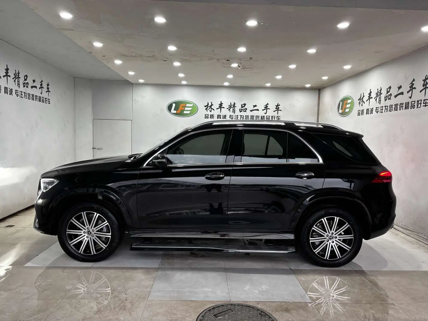 Mercedes-Benz GLE (Imported)