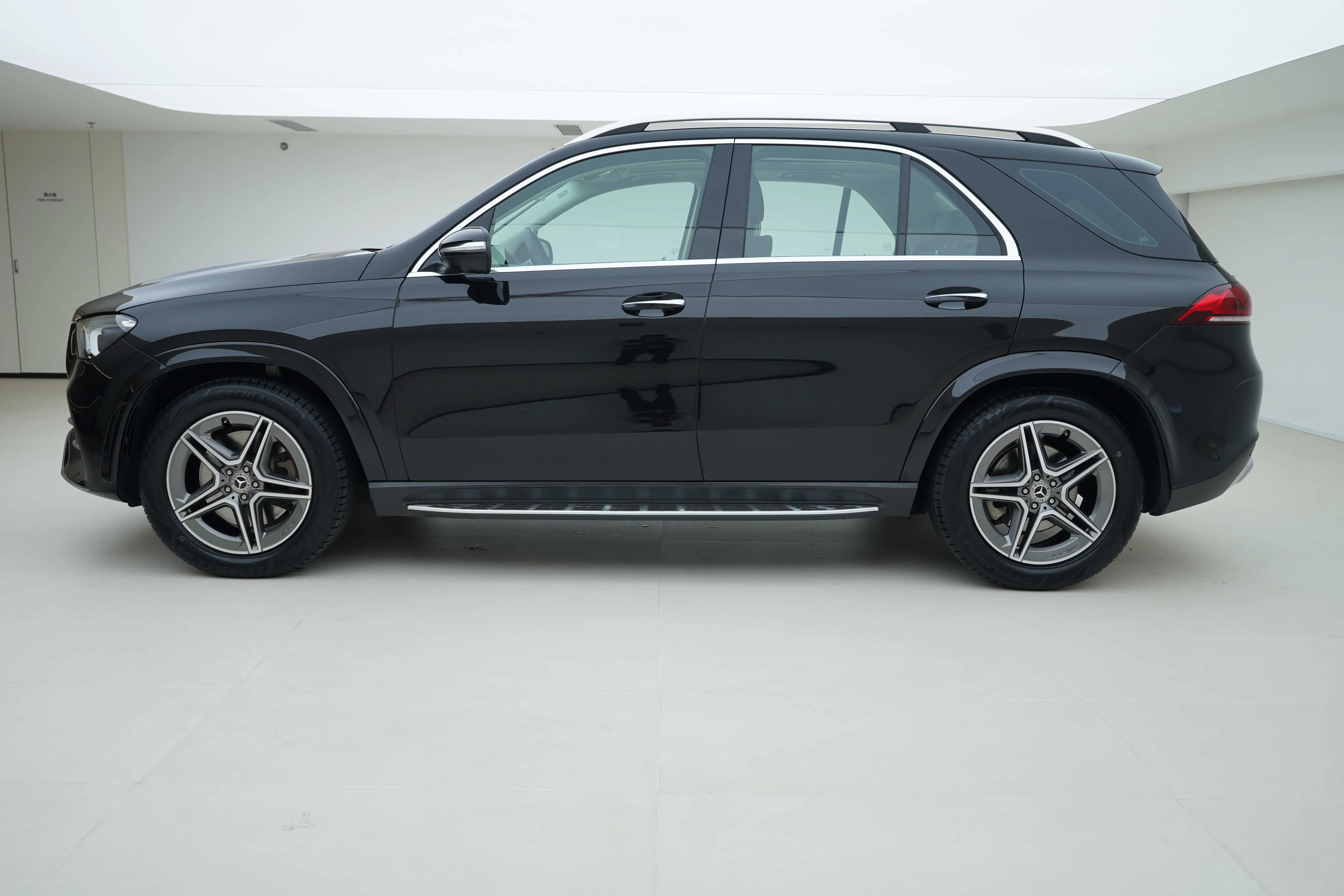 Mercedes-Benz GLE (Imported)
